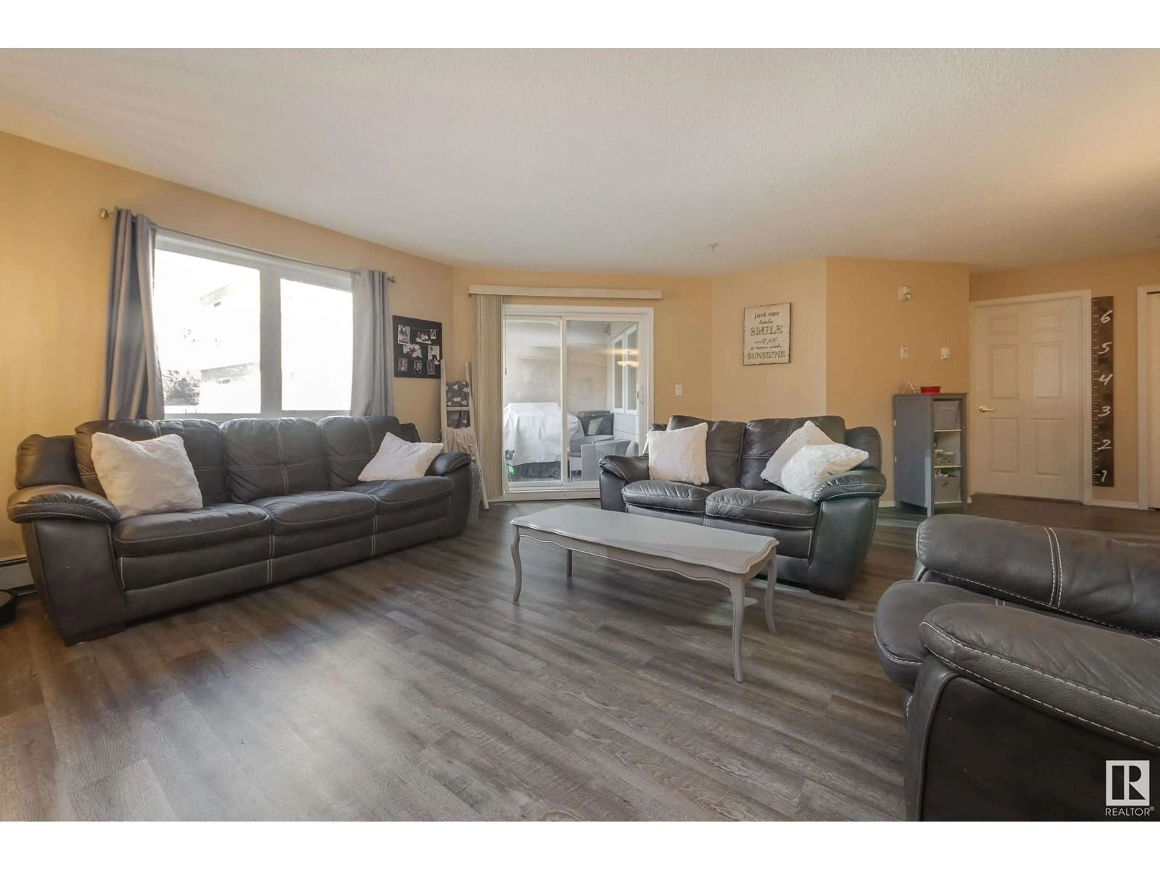 Living room for #216 10403 98 AV NW, Edmonton Alberta T5K2Y5