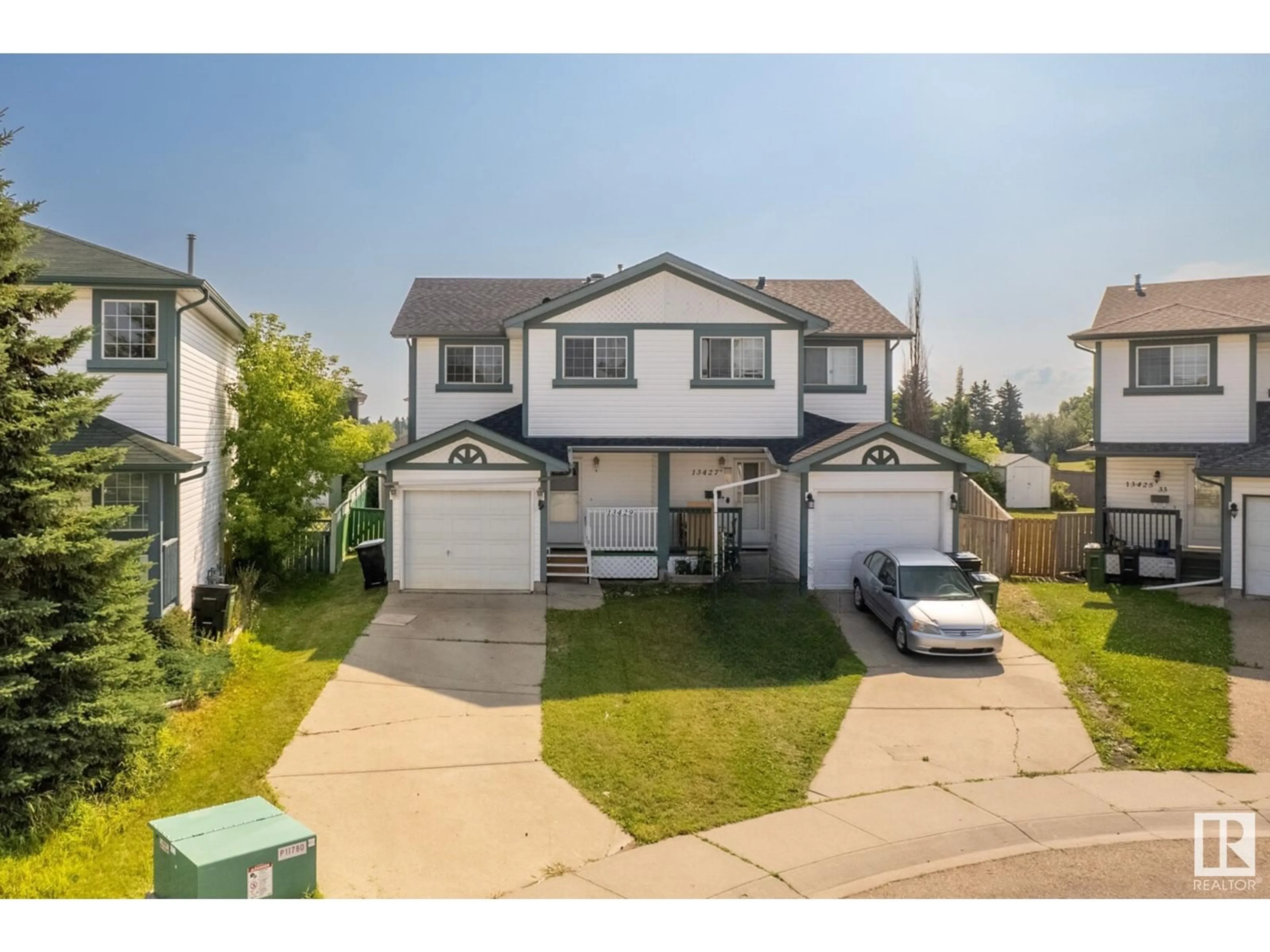 Frontside or backside of a home for 13429 33 ST NW, Edmonton Alberta T5A5C1