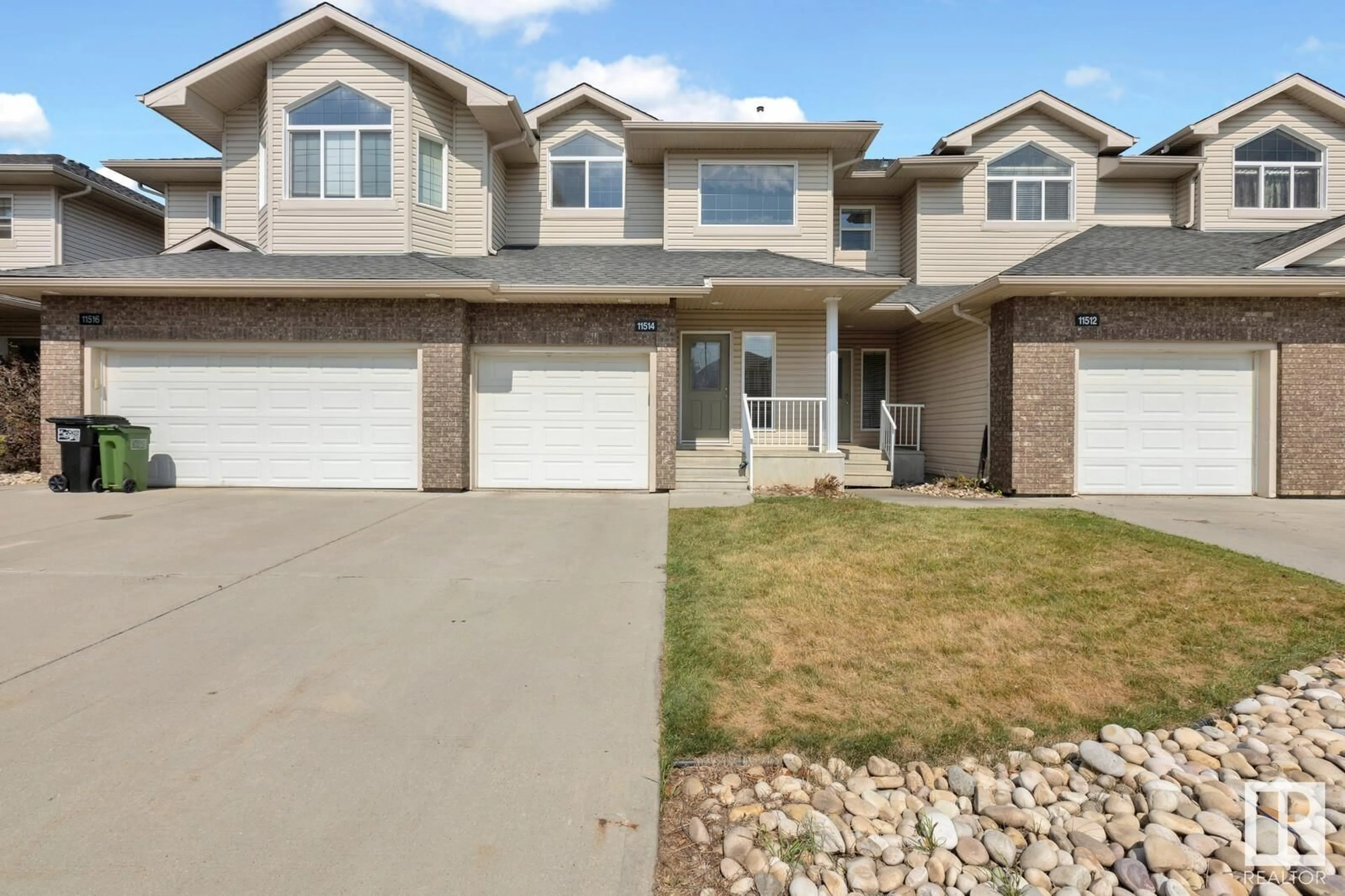 Frontside or backside of a home for 11514 11 AV SW, Edmonton Alberta T6W1W7