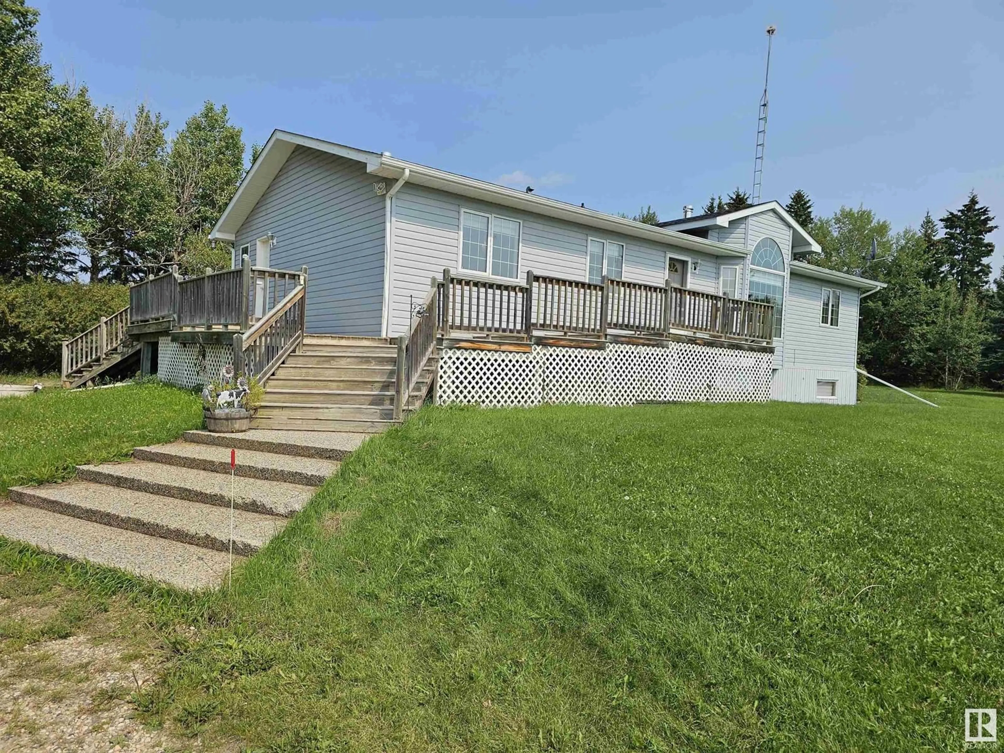 Frontside or backside of a home, cottage for 461016 Range Road 43A, Rural Wetaskiwin County Alberta T0C2X0