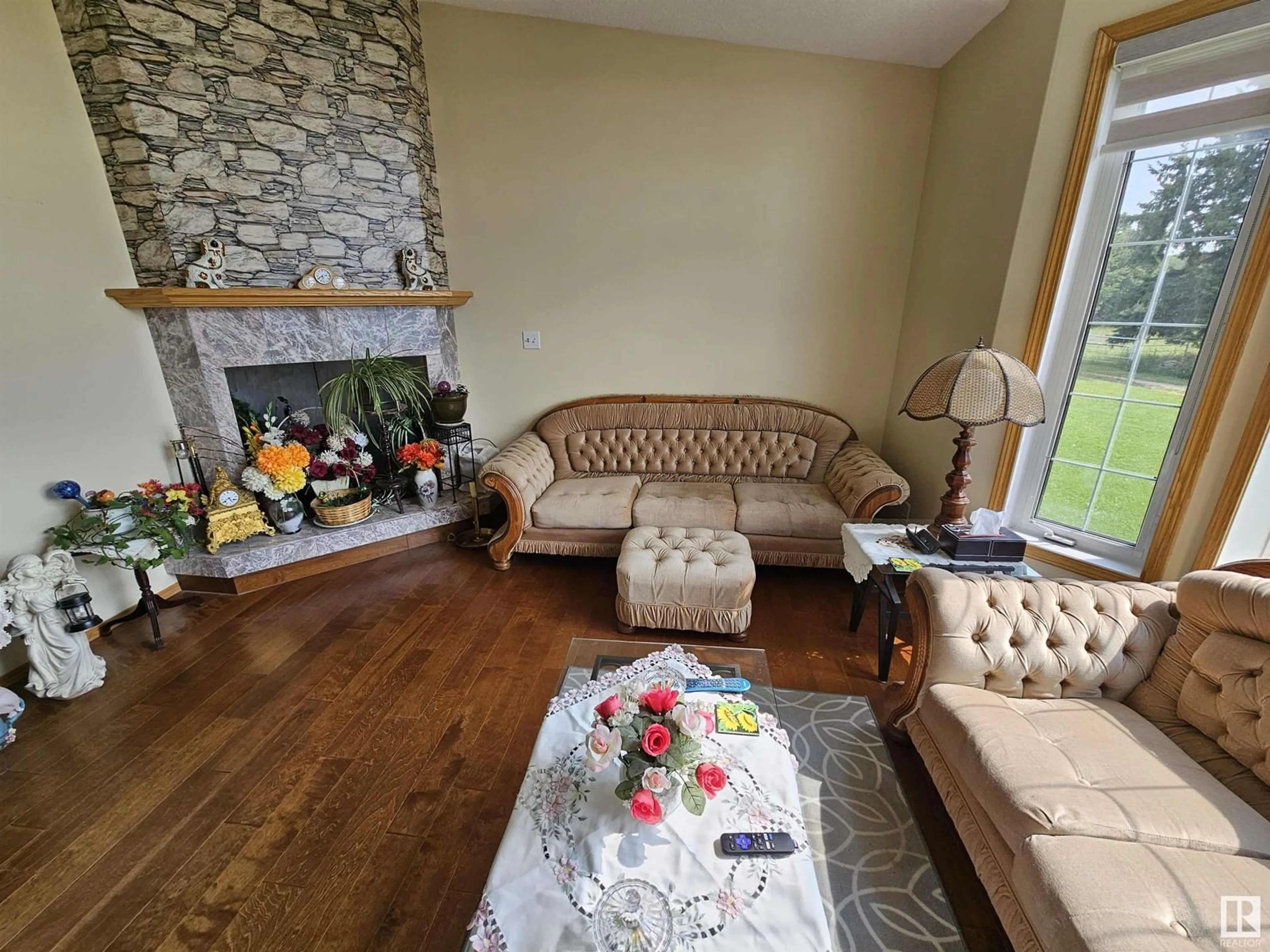 Living room, wood floors for 461016 Range Road 43A, Rural Wetaskiwin County Alberta T0C2X0