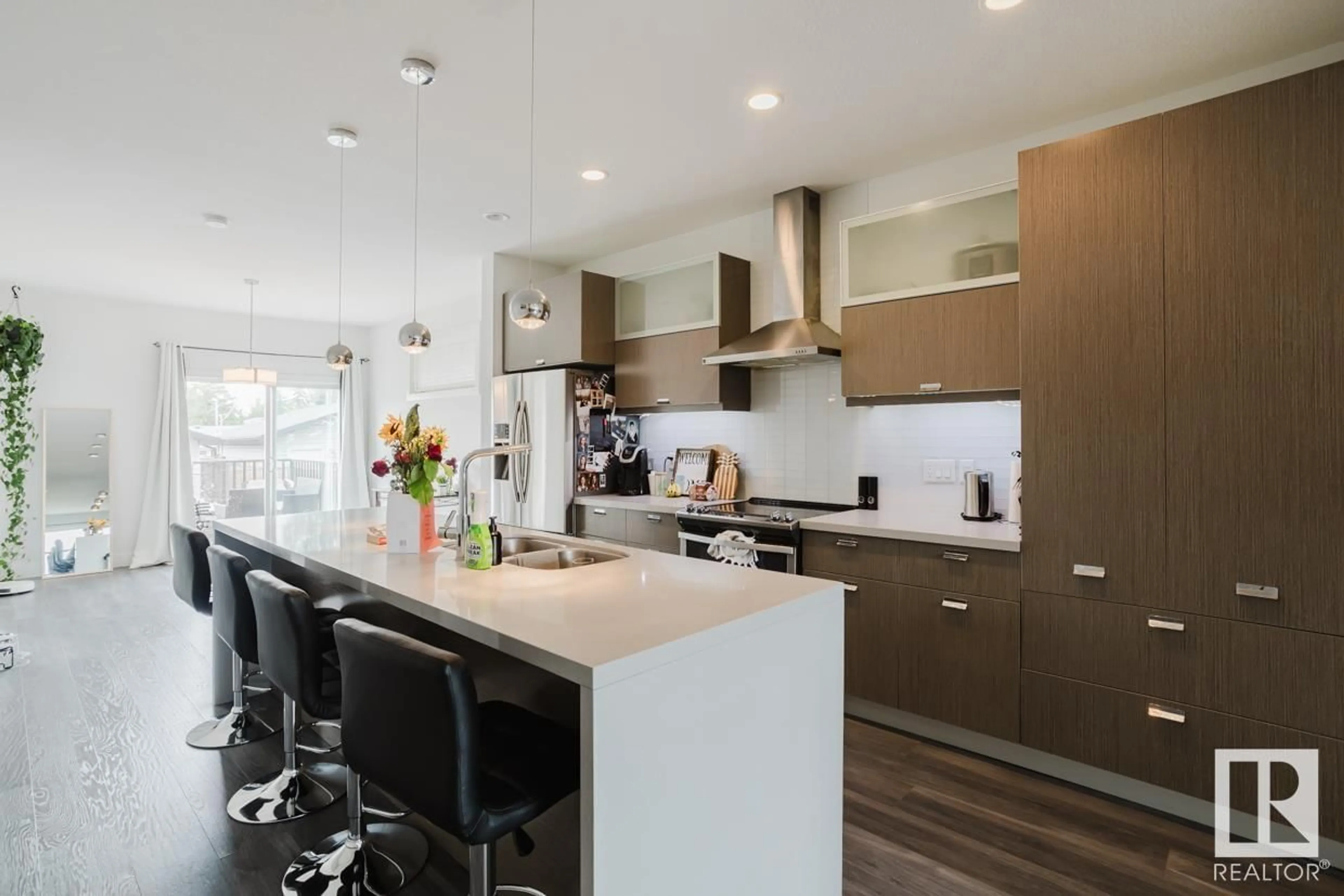 Contemporary kitchen, wood floors for 8716 150 ST NW, Edmonton Alberta T5R1E4