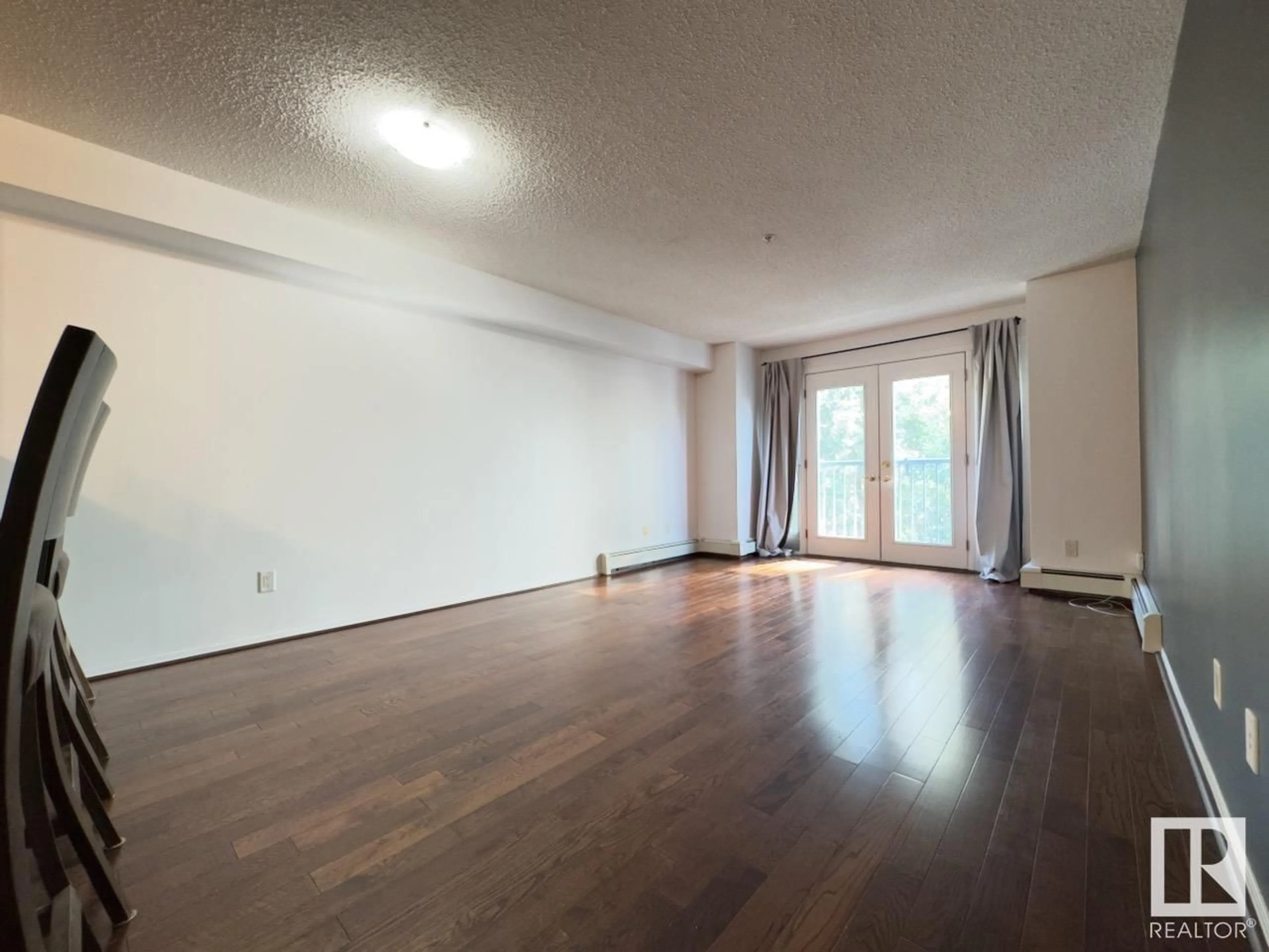 A pic of a room for #308 10403 98 AV NW, Edmonton Alberta T5K2Y5