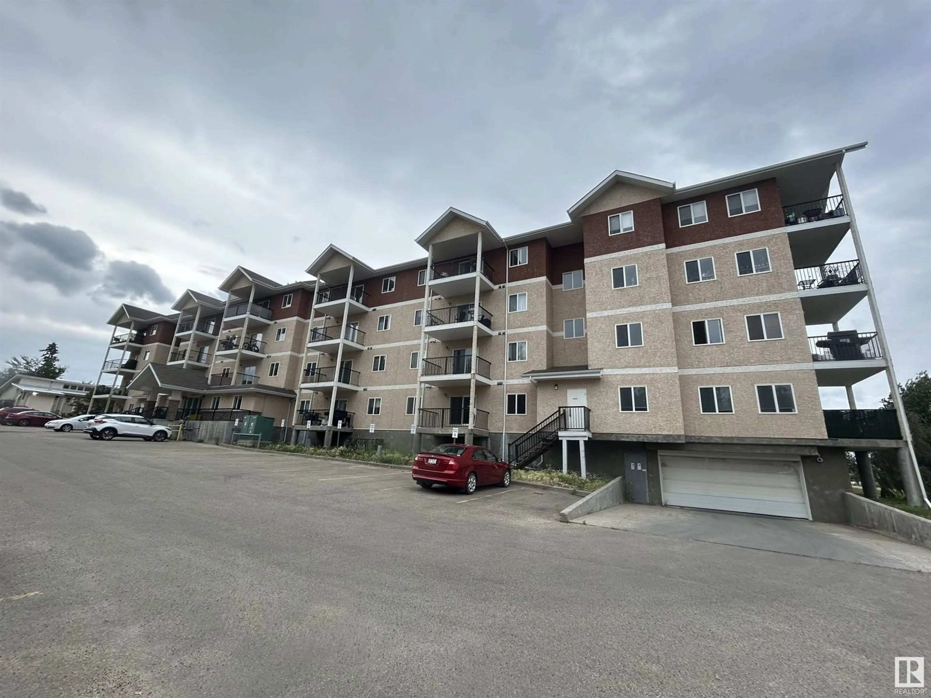 A pic from exterior of the house or condo for #306 4903 47 AV, Stony Plain Alberta T7Z0C6