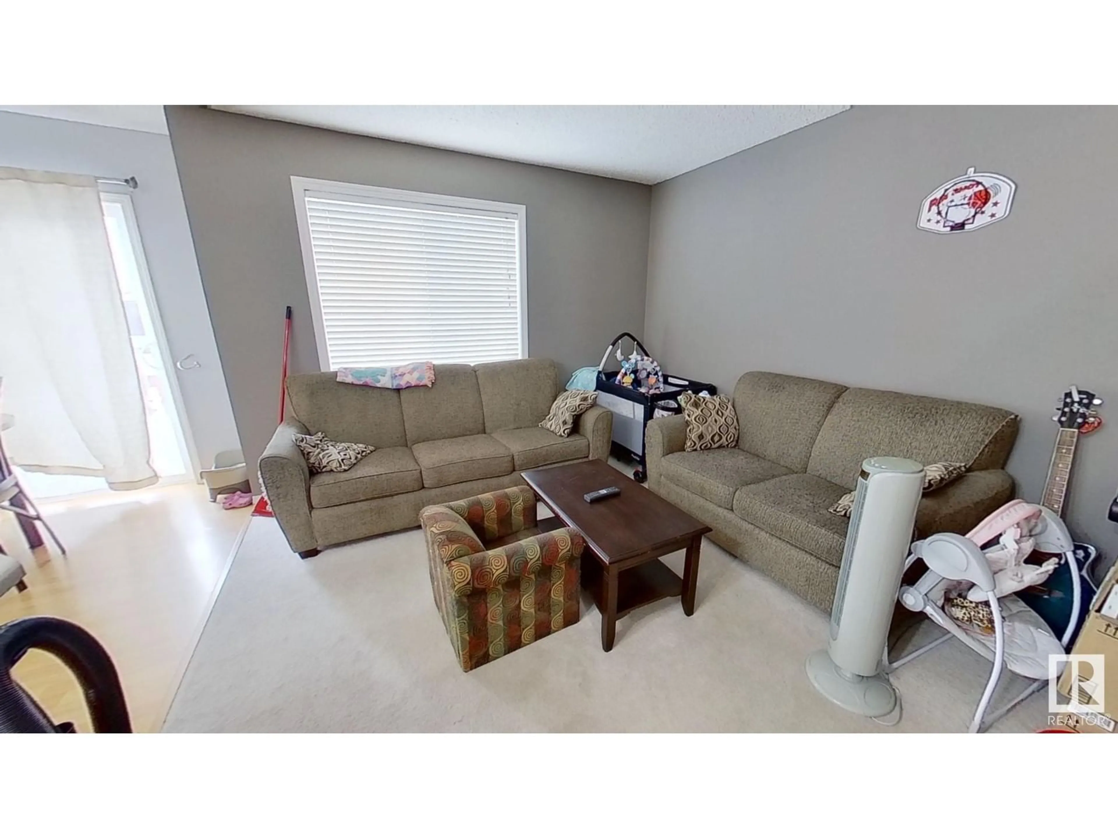 Living room for #75 4350 23 ST NW, Edmonton Alberta T6T1X8