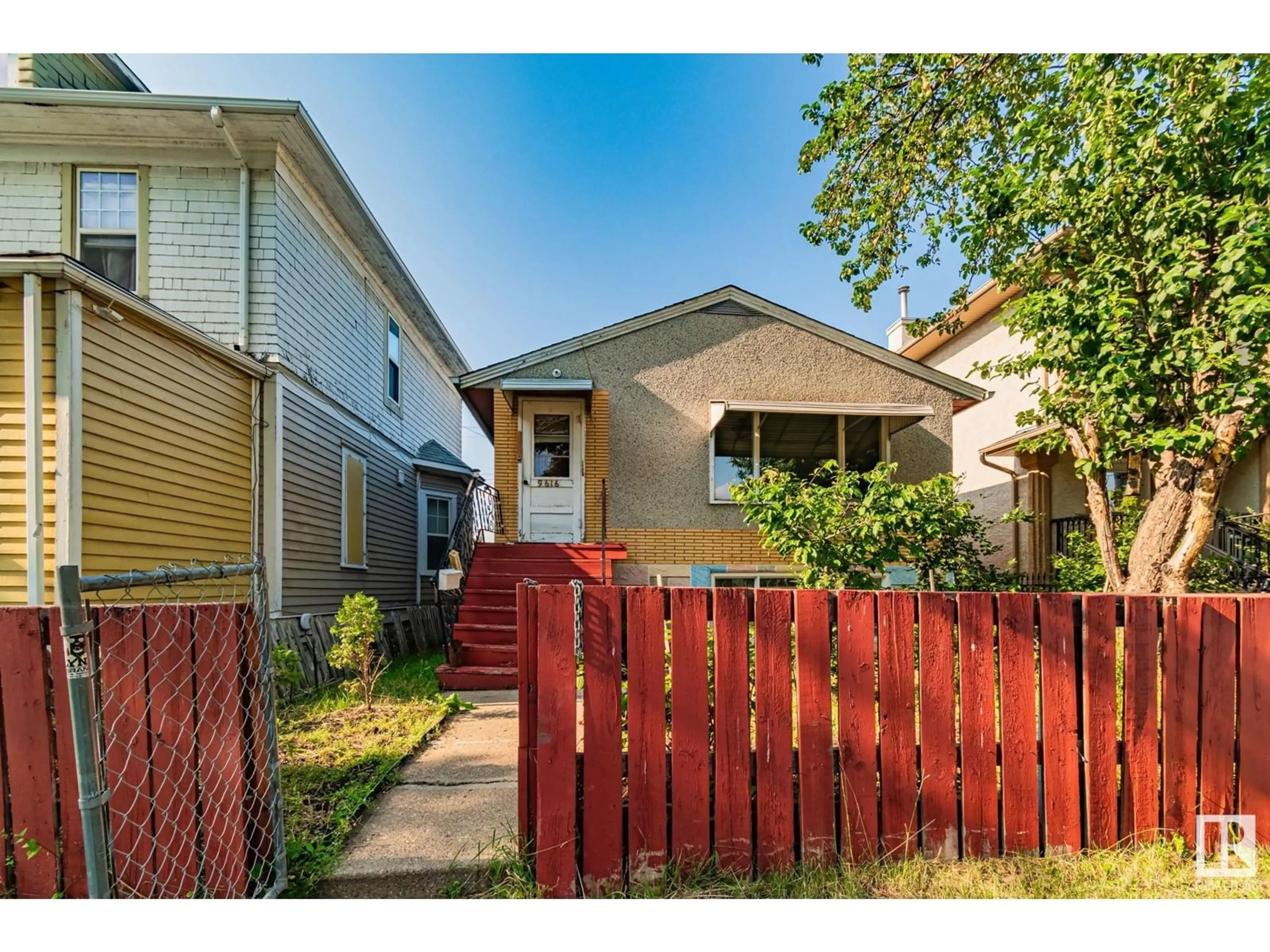 Frontside or backside of a home for 9616 110A AV NW, Edmonton Alberta T5H1J9