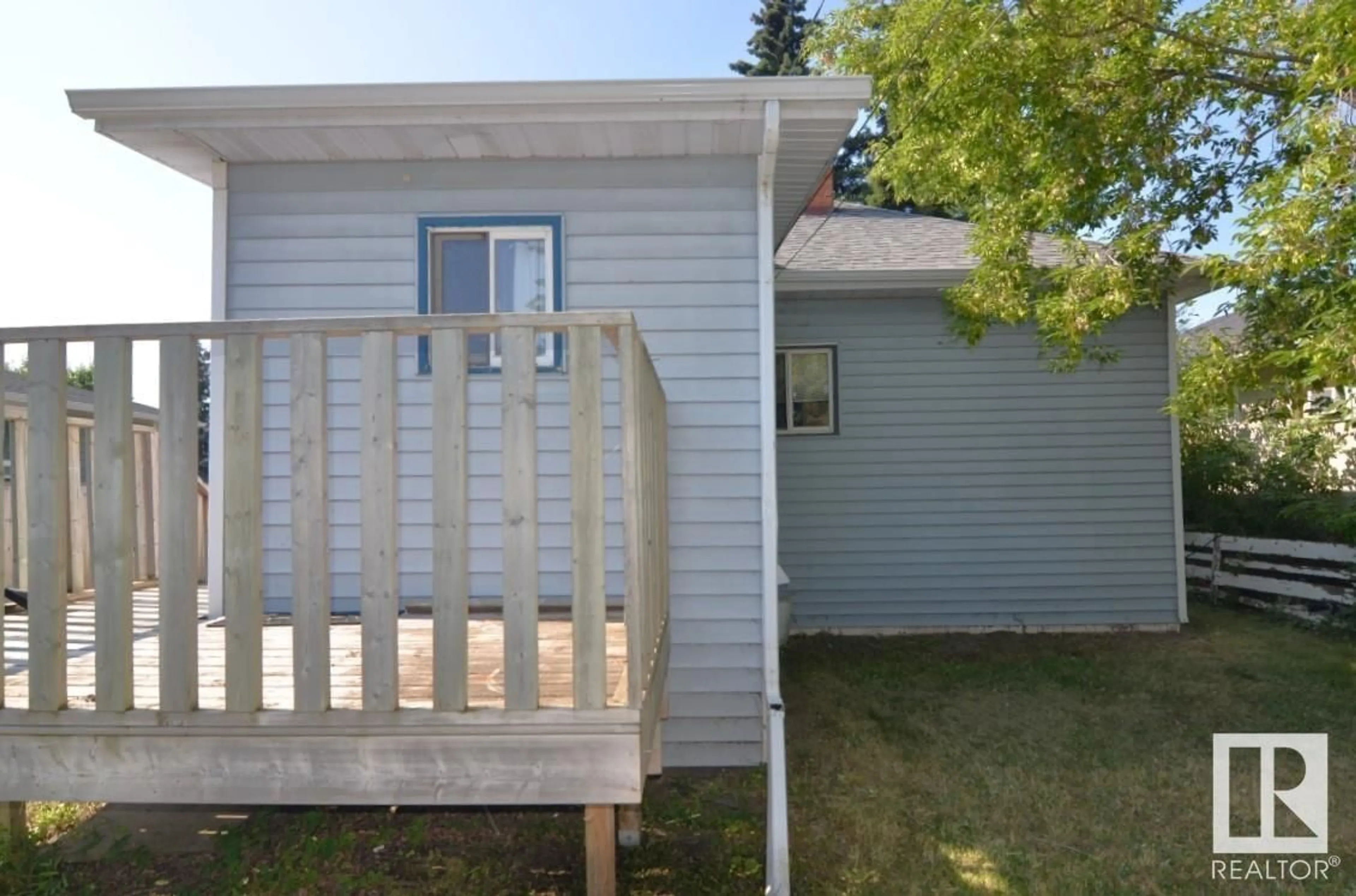 A pic from exterior of the house or condo, cottage for 5120 55 AV, Tofield Alberta T0B4J0