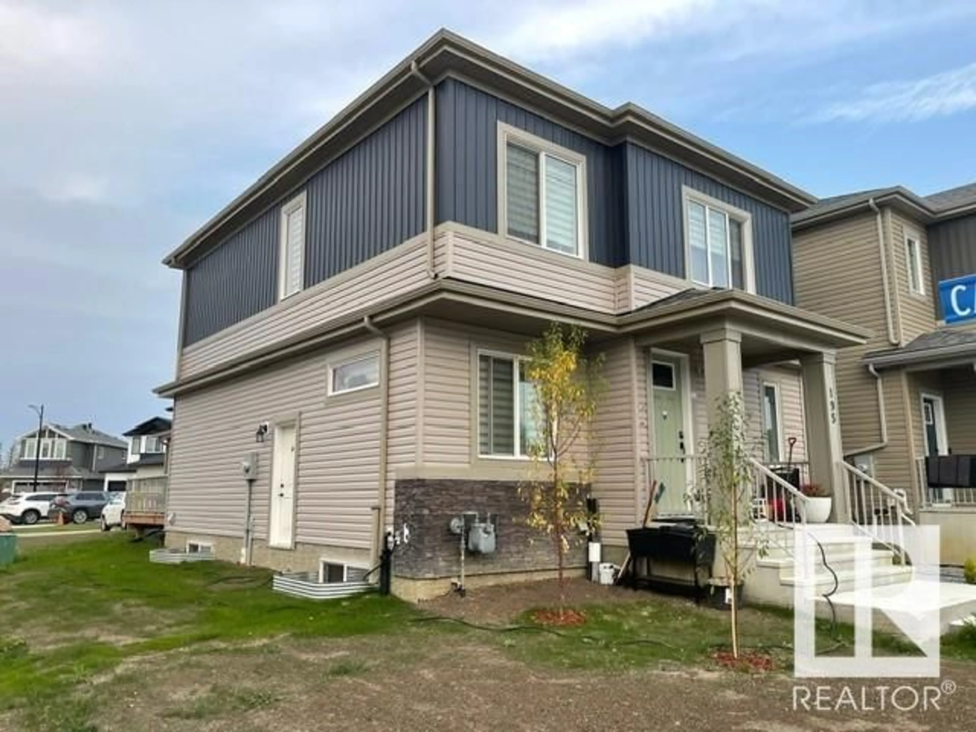 A pic from exterior of the house or condo, cottage for 195 CALEDONIA DR, Leduc Alberta T9E0S9