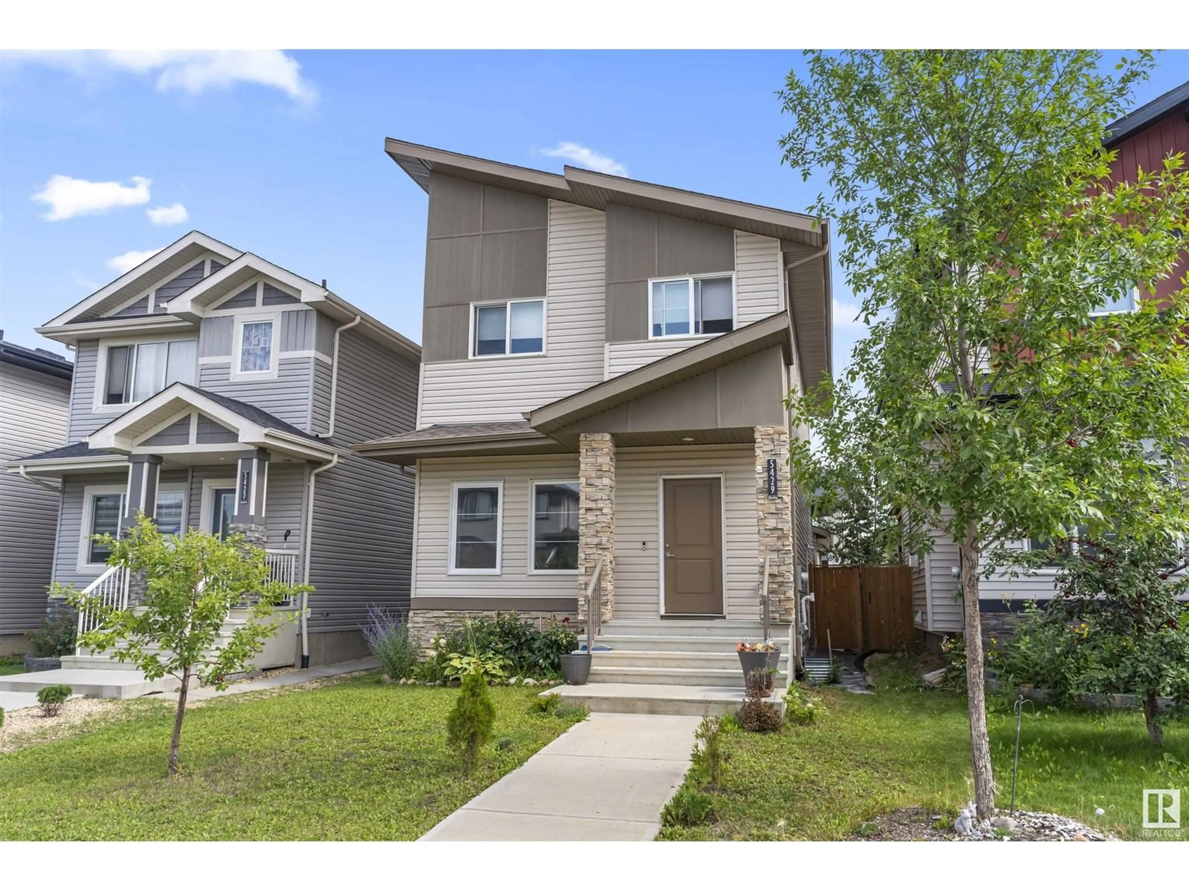 Frontside or backside of a home for 5429 CHAPPELLE RD SW, Edmonton Alberta T6W2Y6