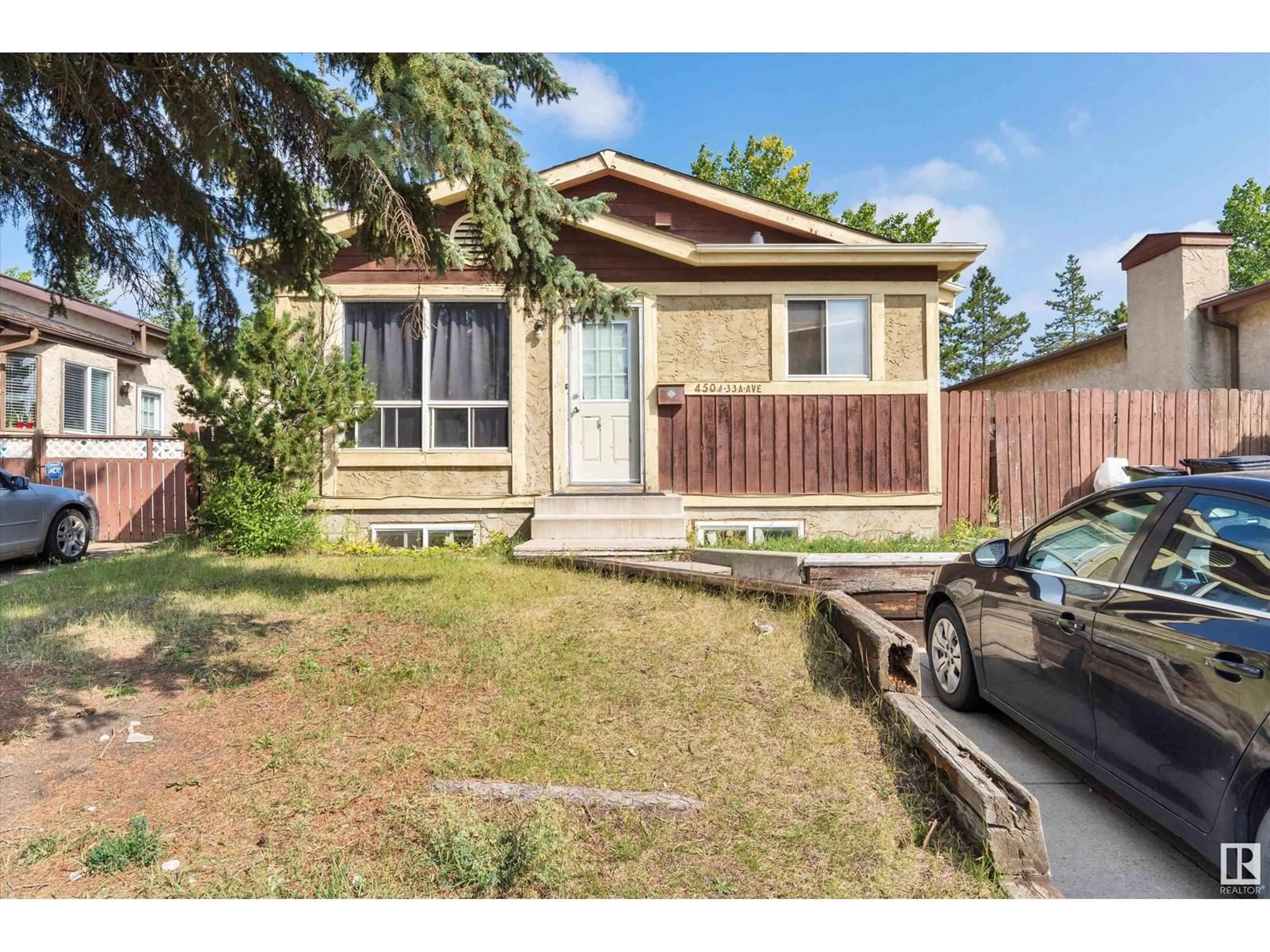 Frontside or backside of a home for 4504 33A AV NW, Edmonton Alberta T6L4X3