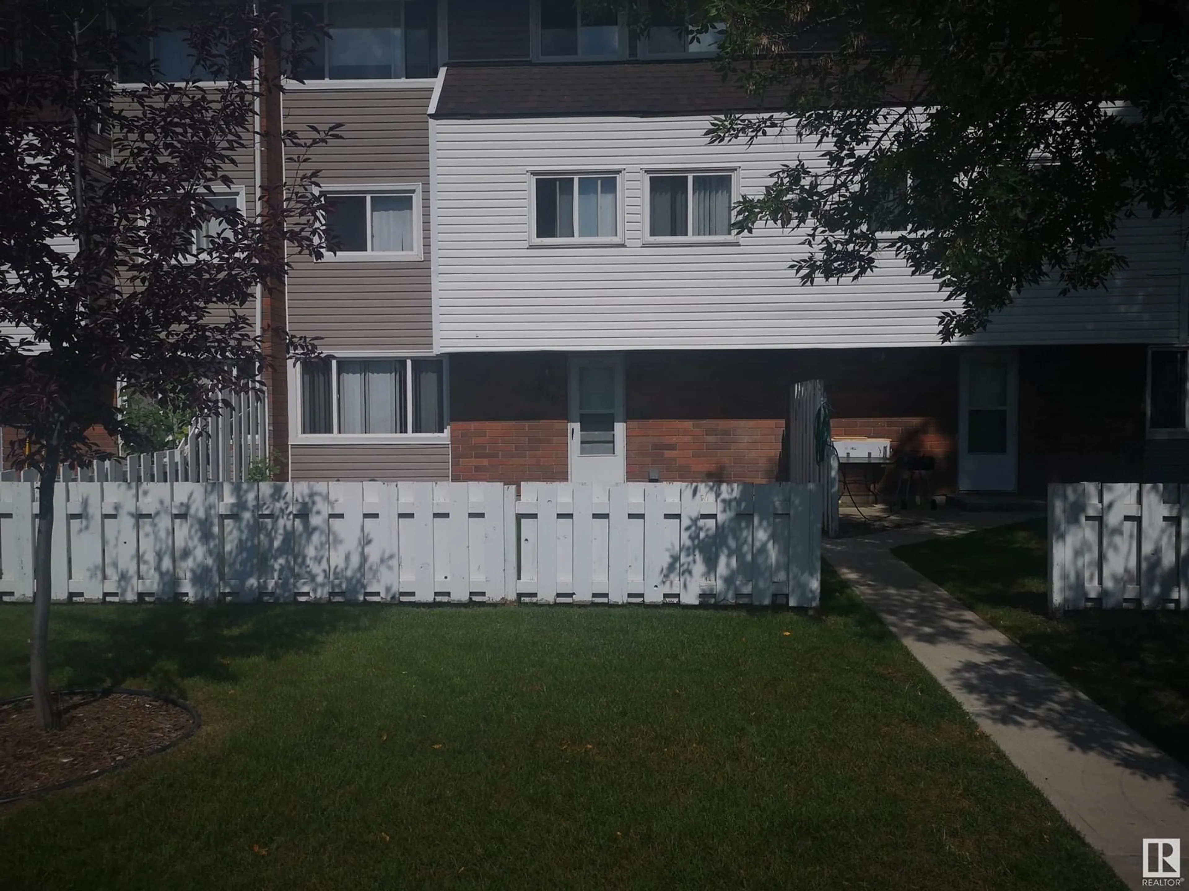 A pic from exterior of the house or condo for #610 2908 116a AV NW, Edmonton Alberta T5W4R7