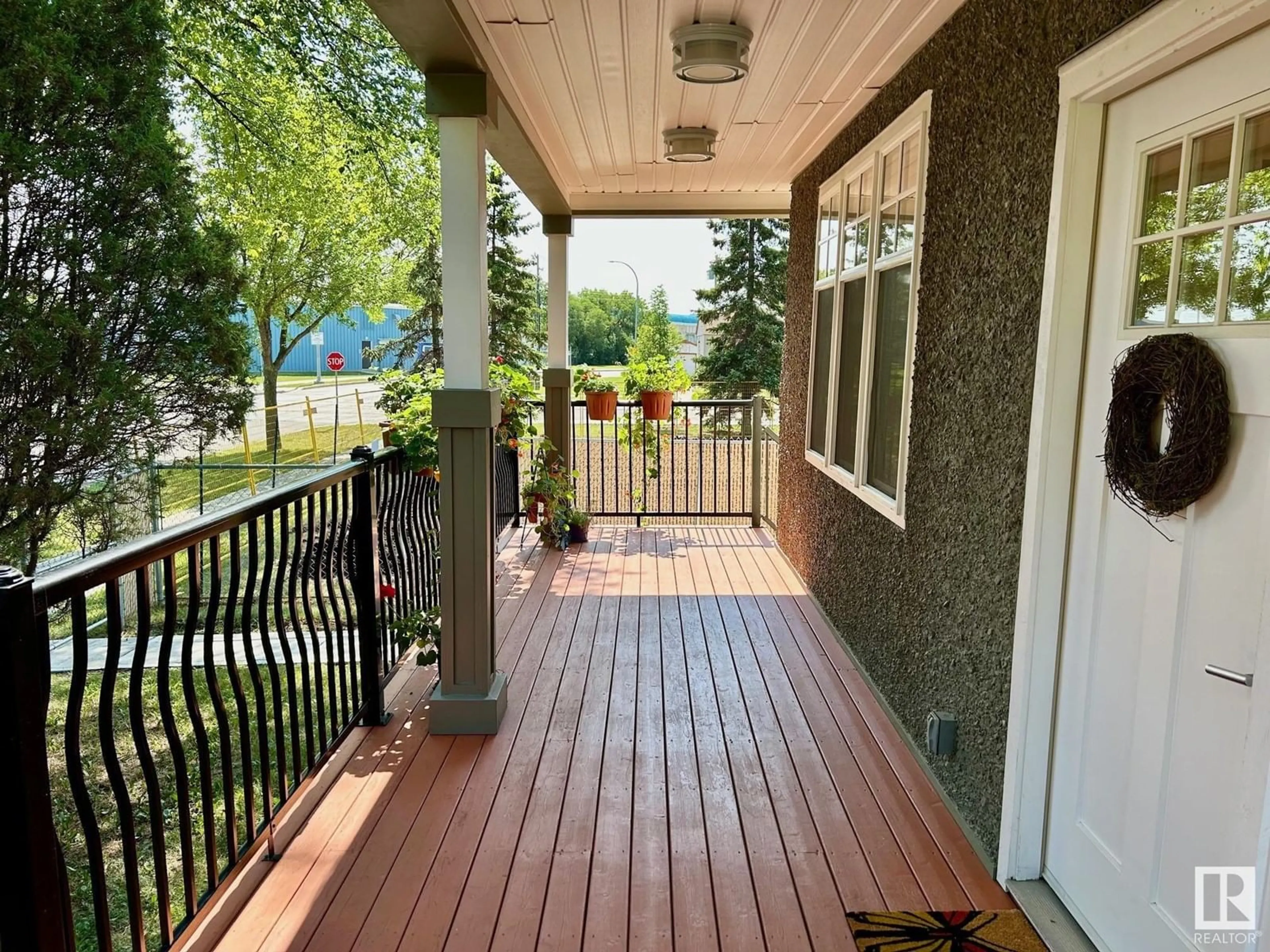 Patio, cottage for 11910 76 ST NW, Edmonton Alberta T5B2C7