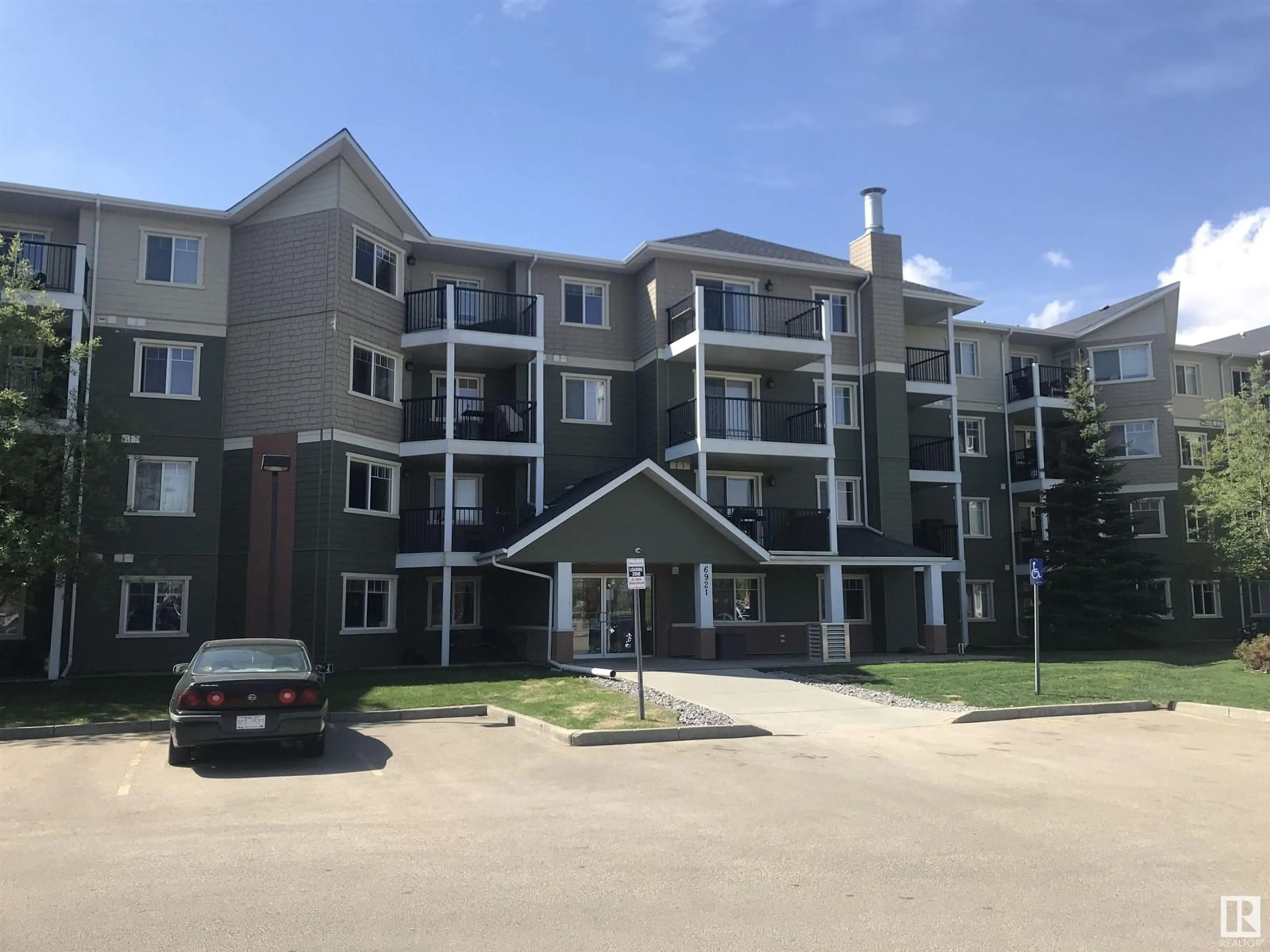 A pic from exterior of the house or condo for #107 6921 199 ST NW, Edmonton Alberta T5T3X7