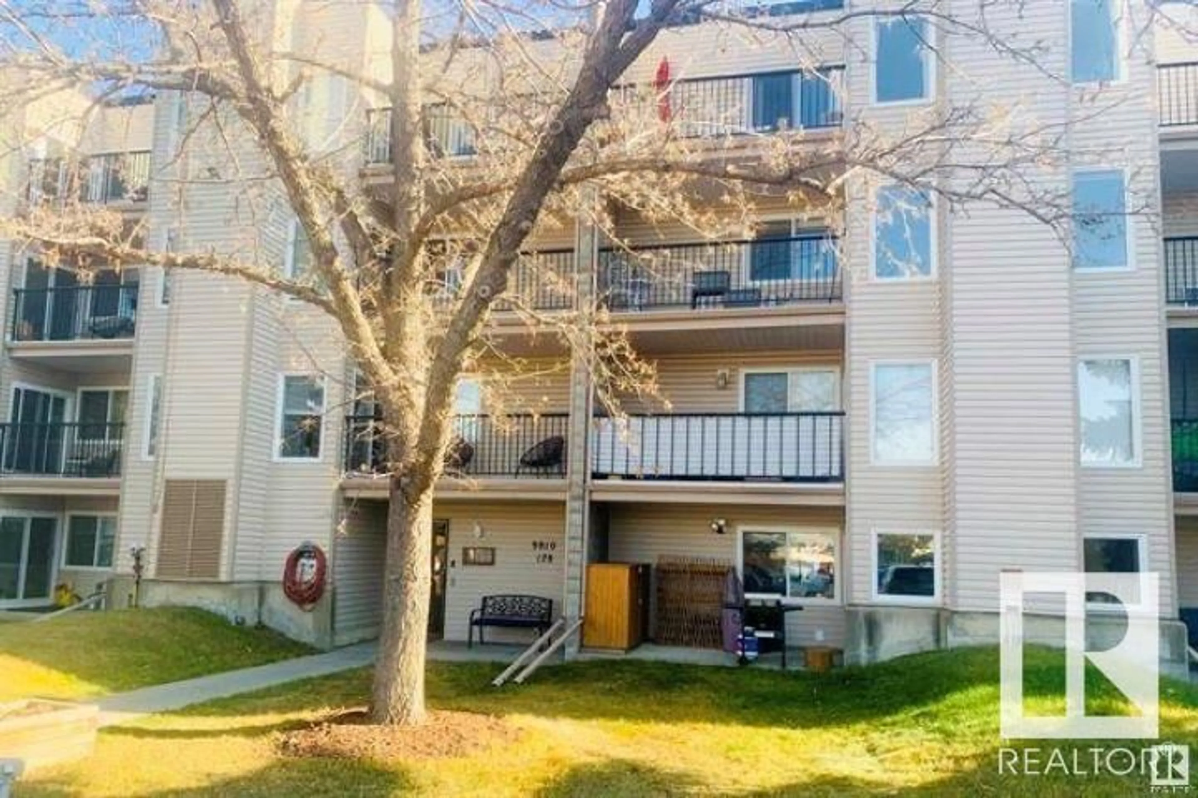 A pic from exterior of the house or condo for #307 9810 178 ST NW, Edmonton Alberta T5T3H4