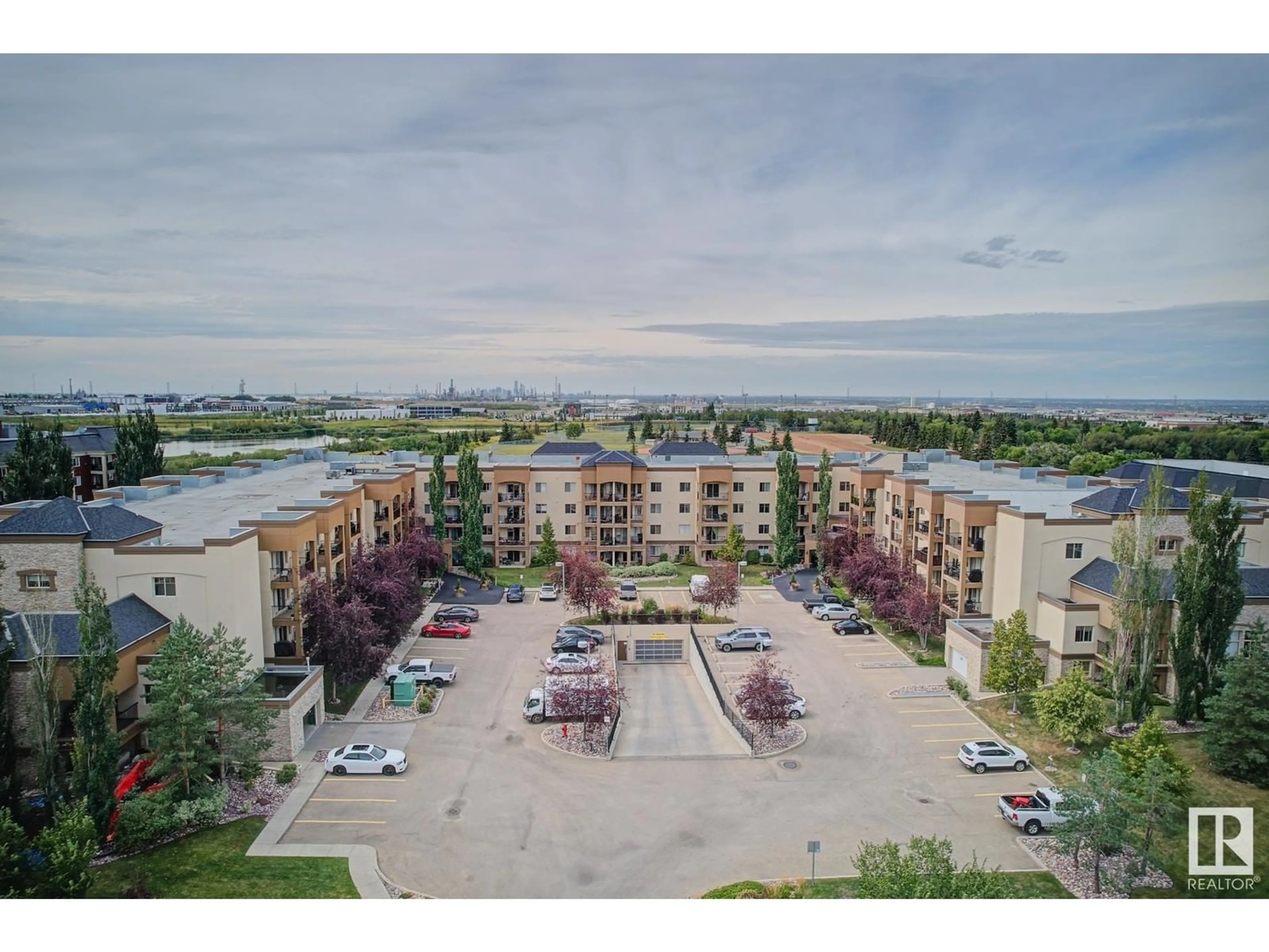 Lakeview for #437 400 Palisades WY, Sherwood Park Alberta T8H0H4