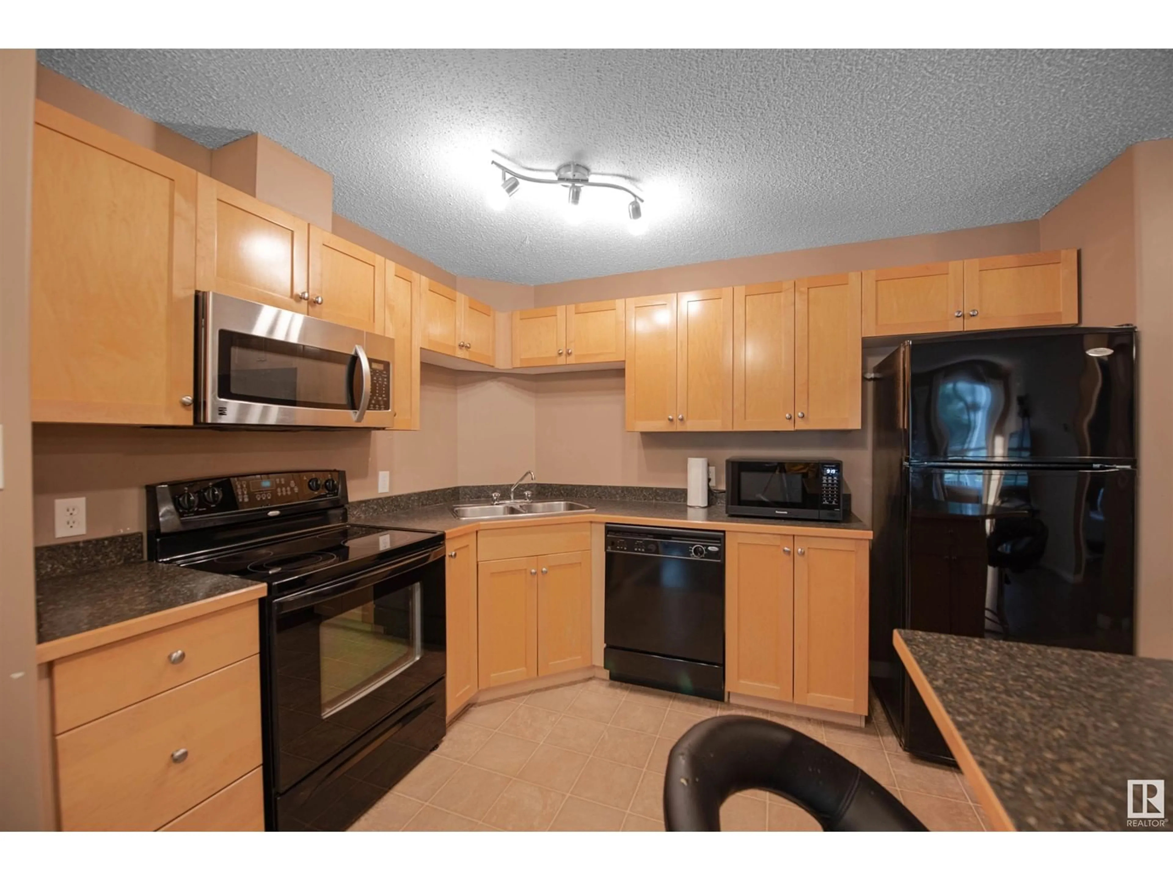 Standard kitchen for #124 5350 199 ST NW, Edmonton Alberta T6M0A4