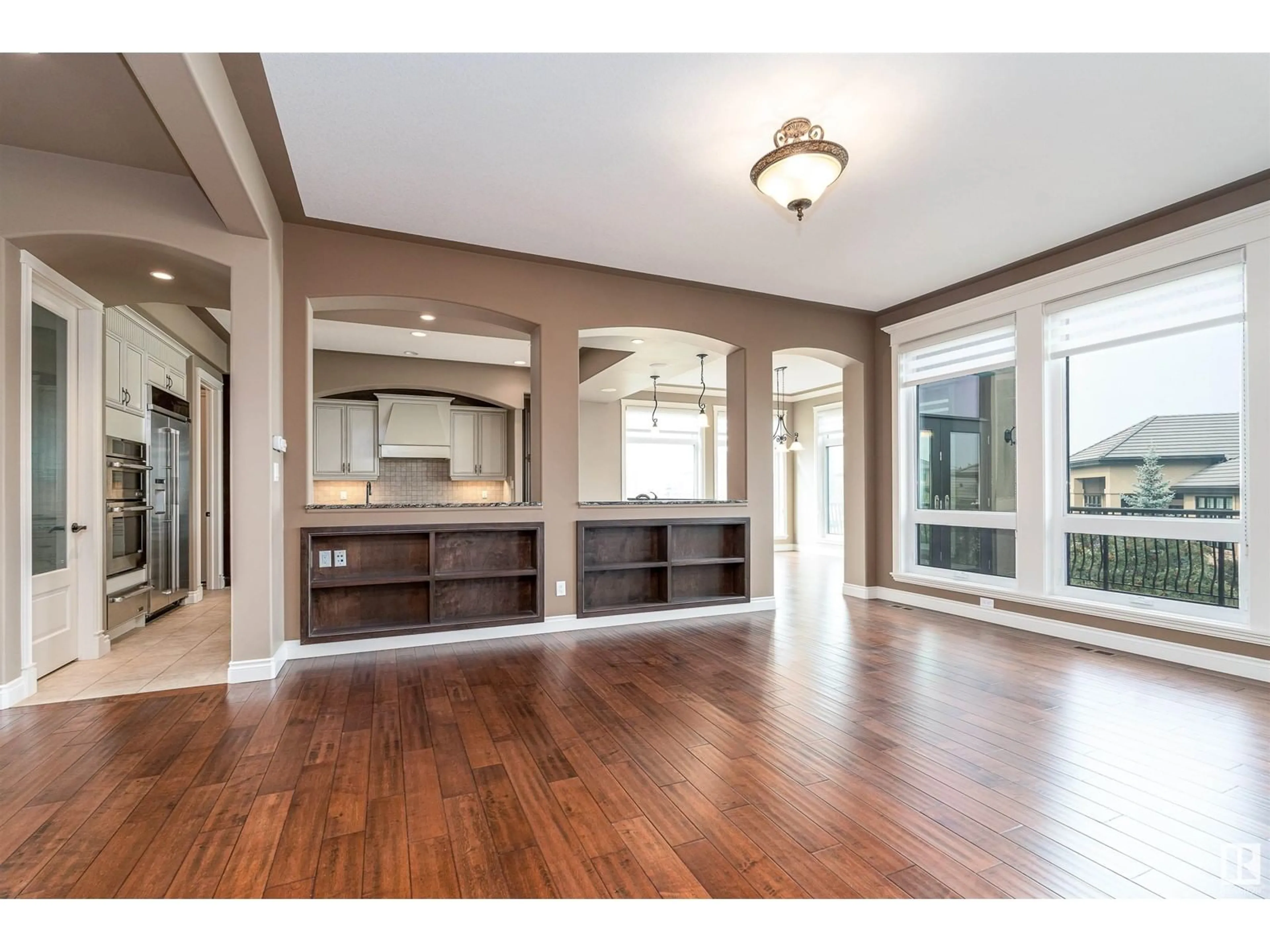 Indoor entryway, wood floors for 3312 WATSON BA SW, Edmonton Alberta T6W0P2