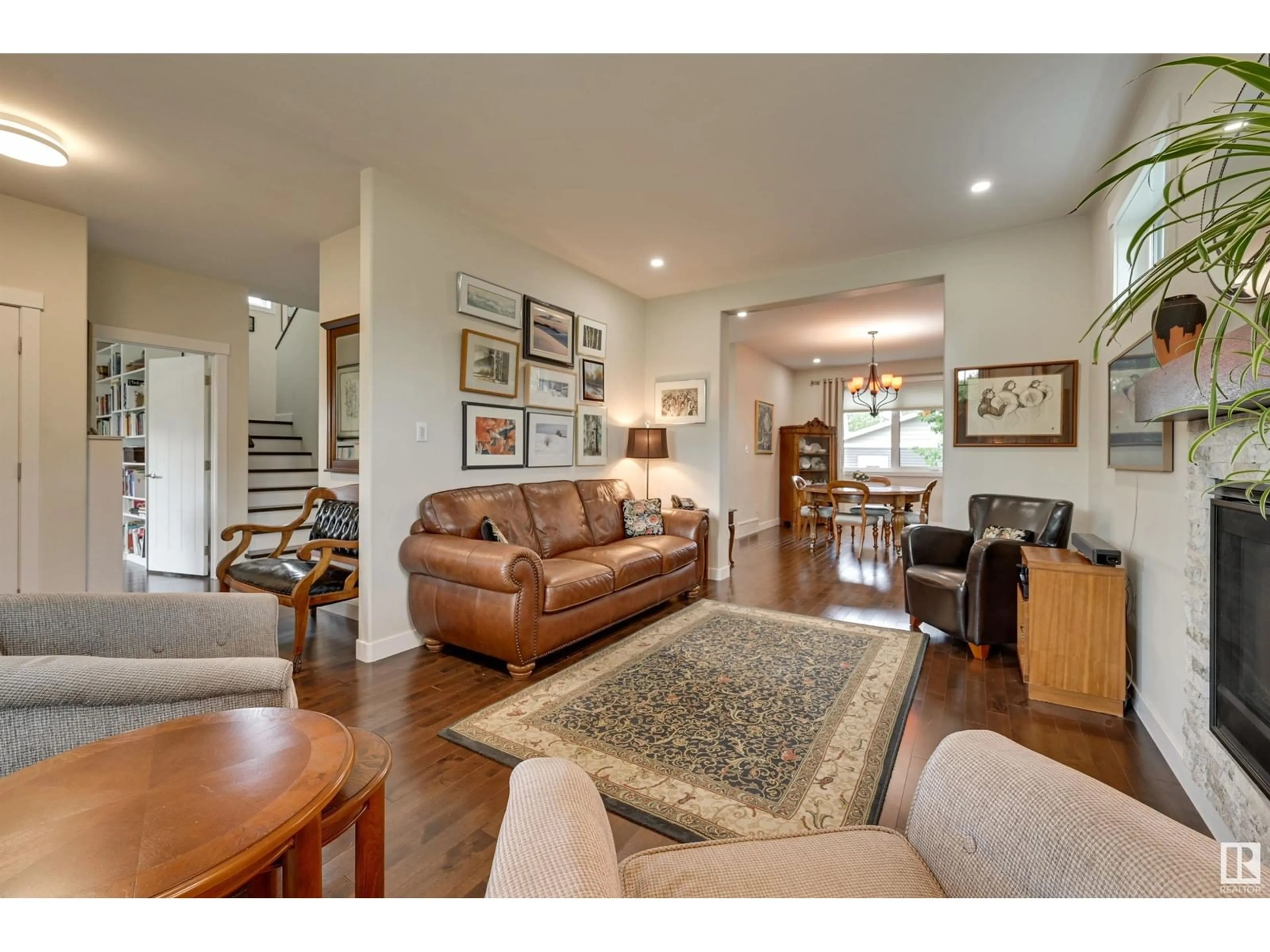 Living room, wood floors for 10806 151 ST NW, Edmonton Alberta T5P1V8