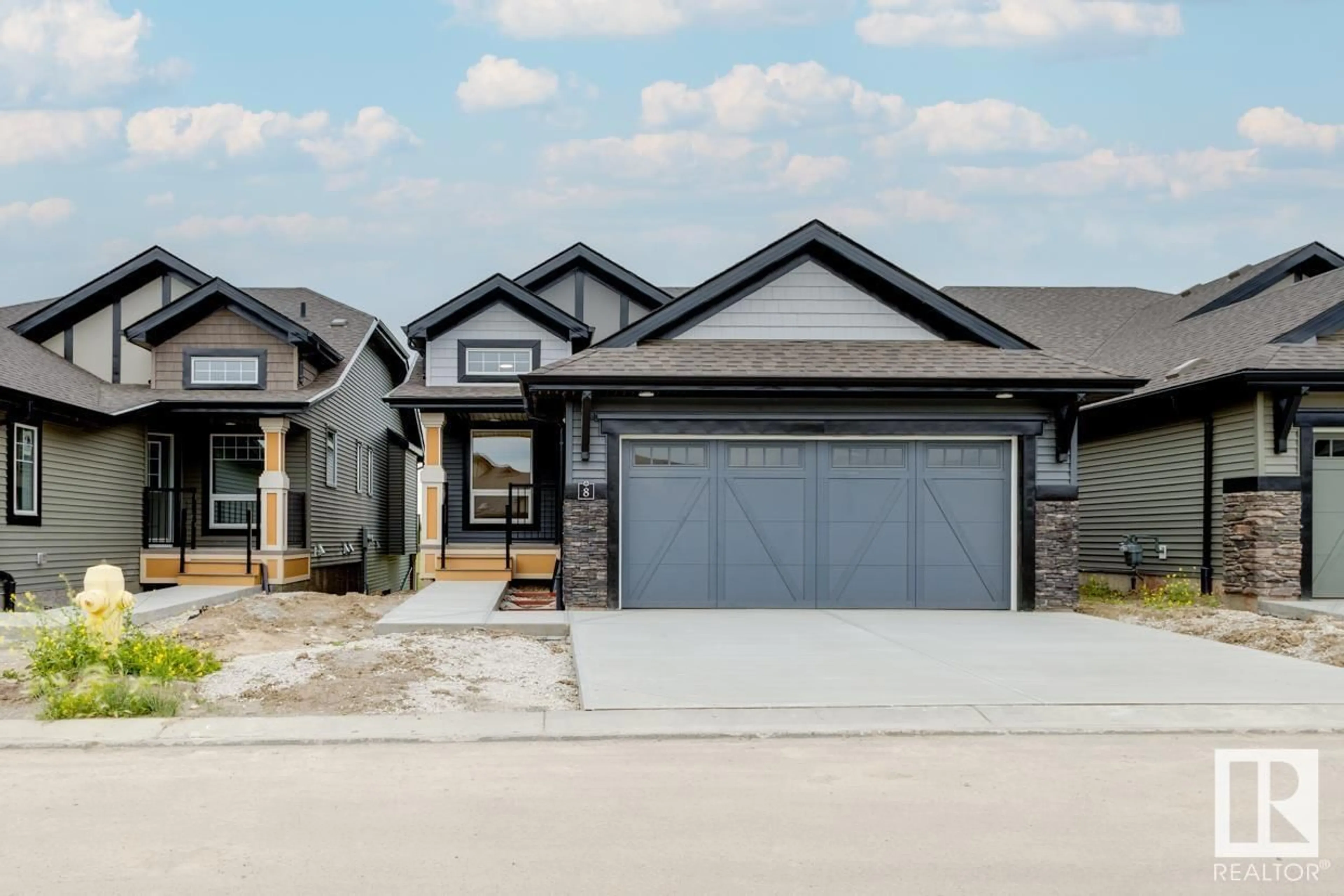 Frontside or backside of a home for #8 8050 ORCHARDS GREEN GR SW, Edmonton Alberta T6X2N2