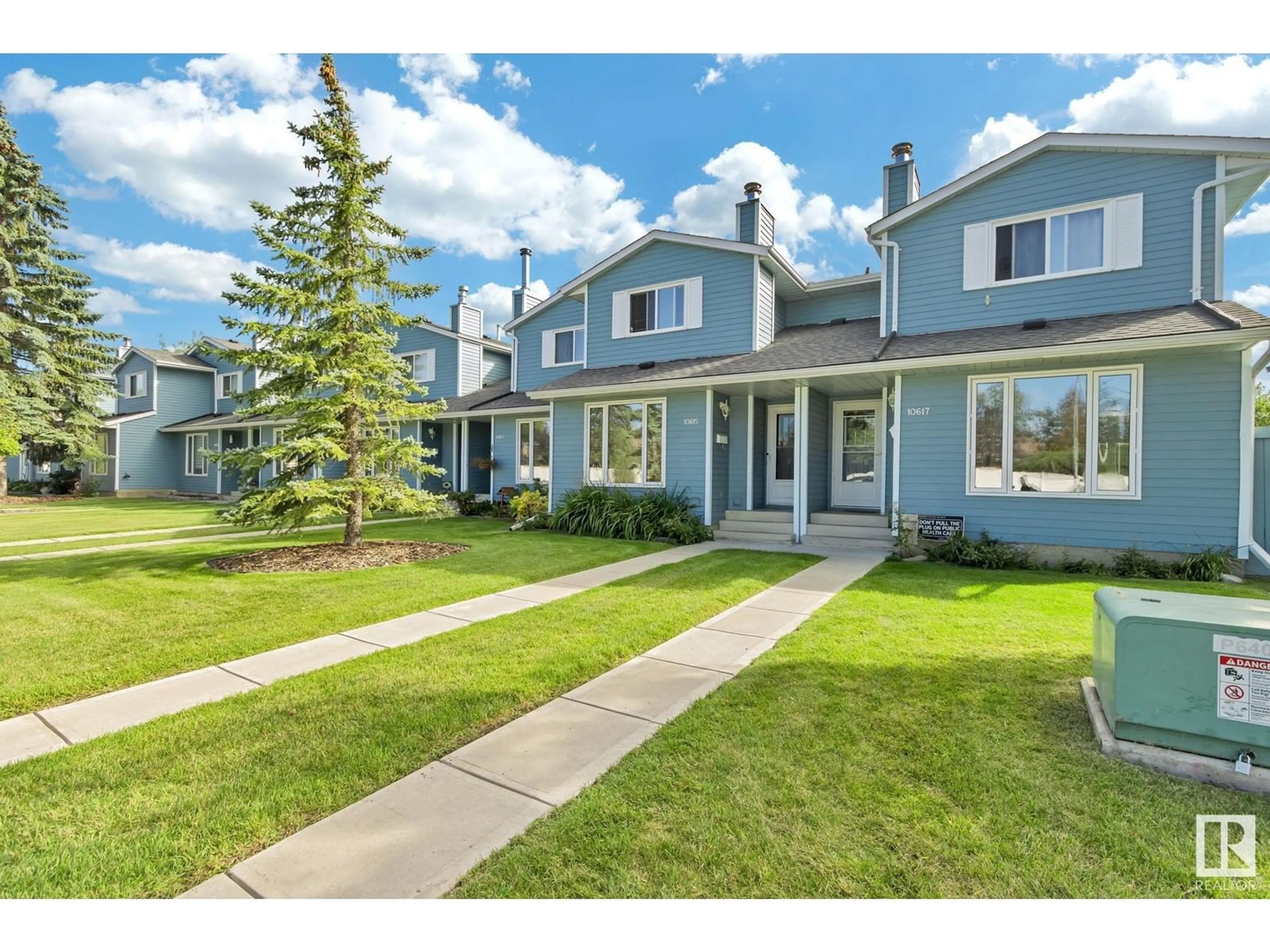 A pic from exterior of the house or condo for 10615 11 AV NW, Edmonton Alberta T6J6J4