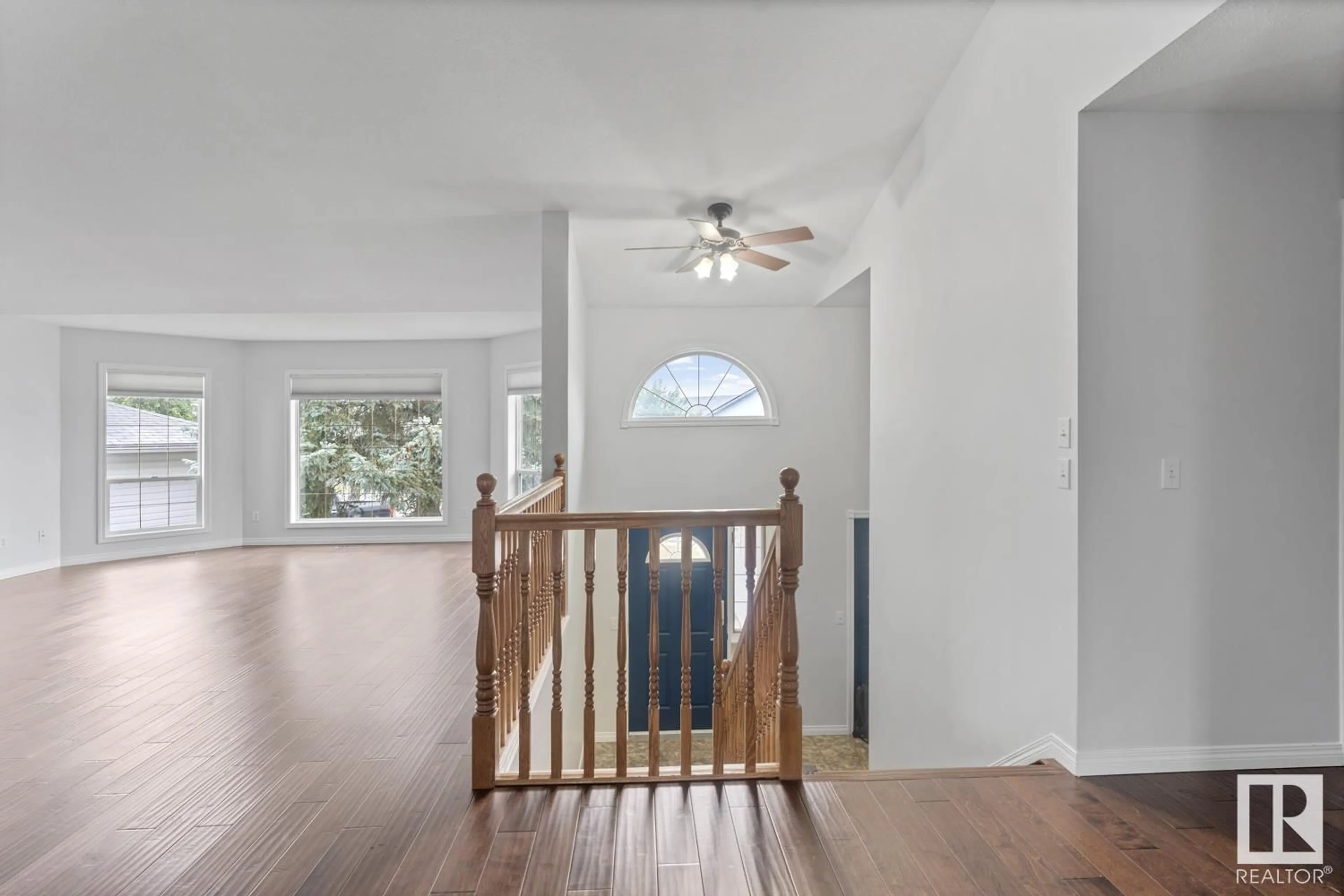 Indoor entryway, wood floors for 3906 41 AV, Bonnyville Town Alberta T9N1V4