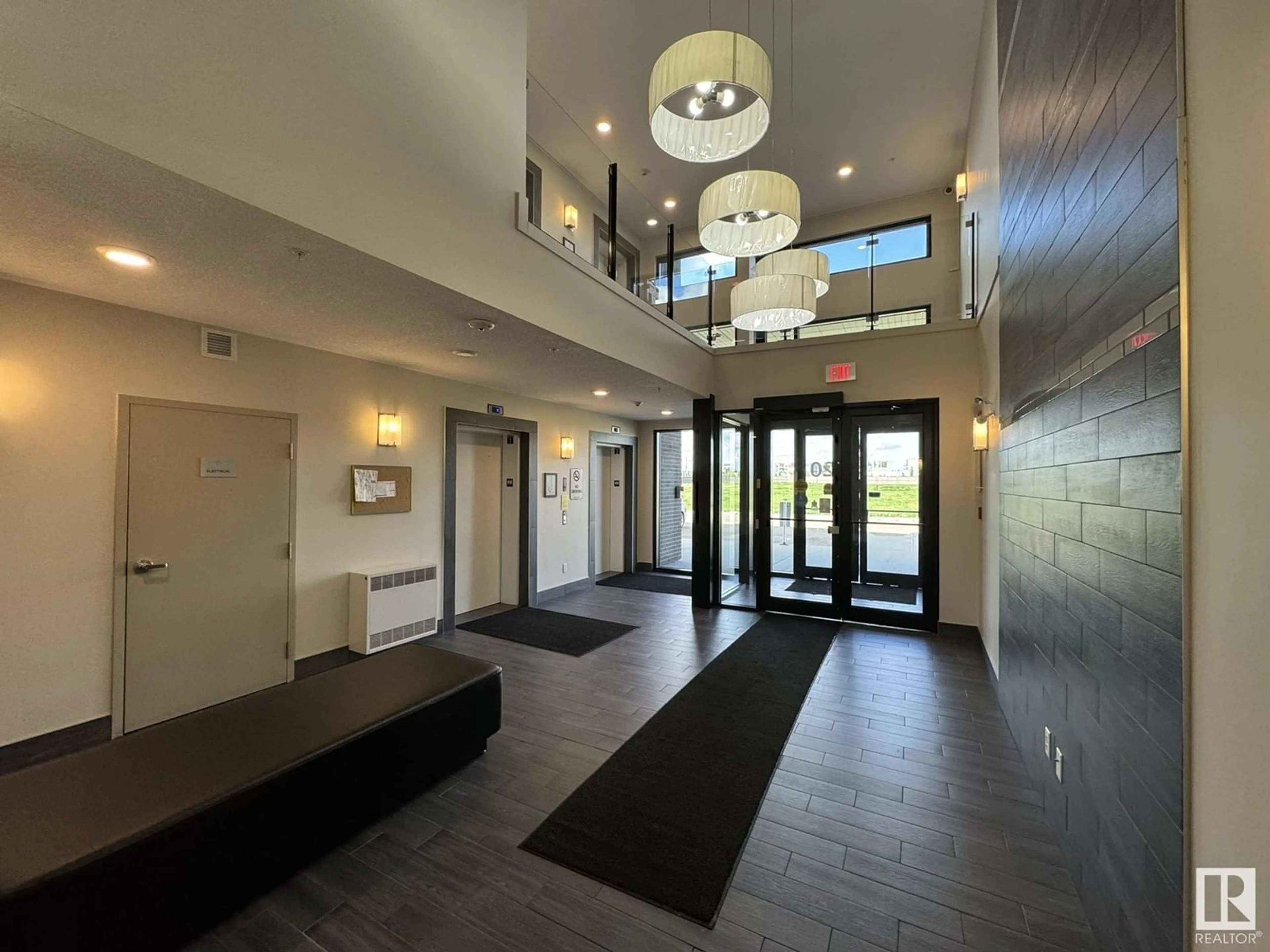 Indoor foyer for #119 320 AMBLESIDE LI SW, Edmonton Alberta T6W2Z9