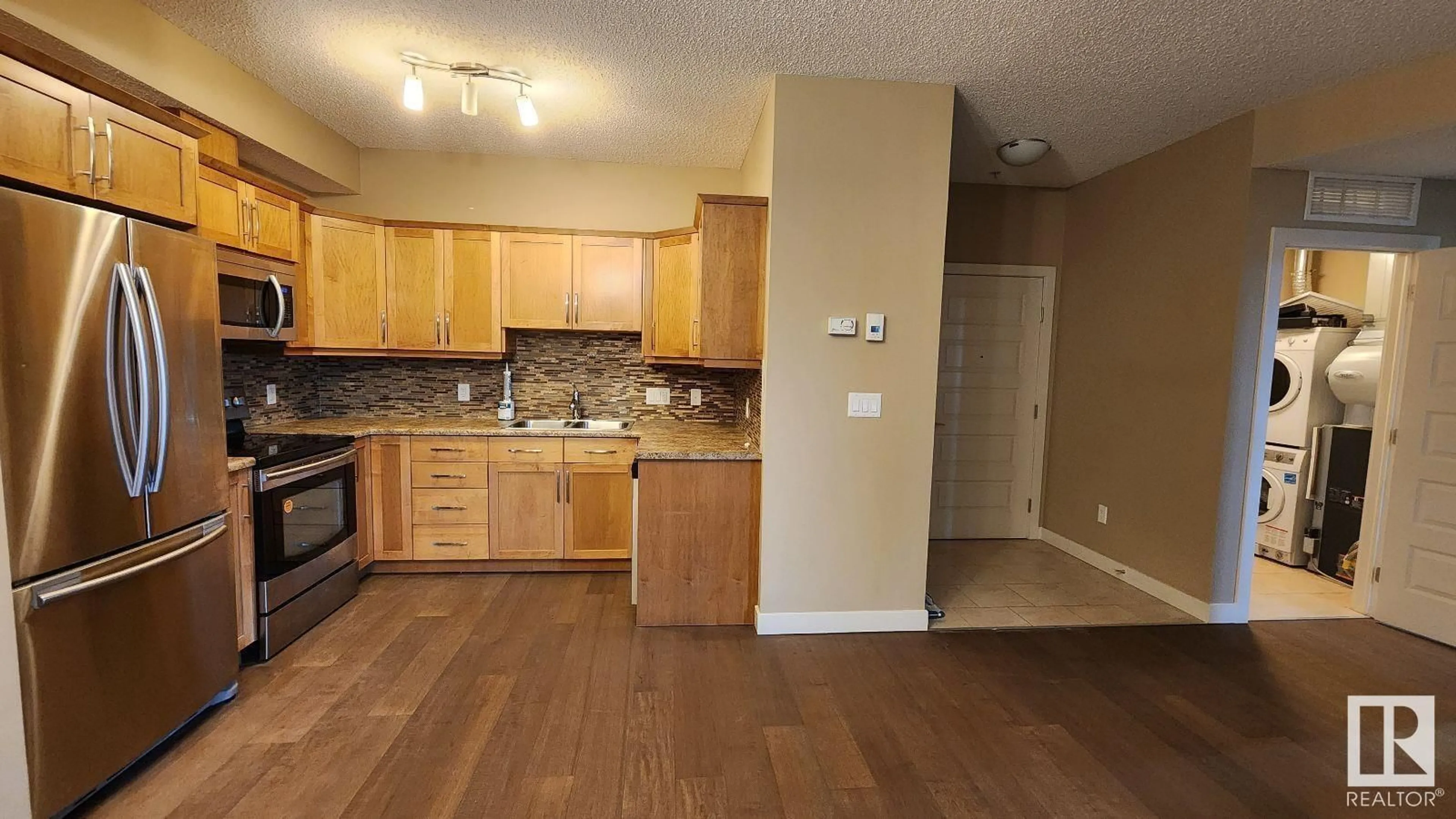 Standard kitchen, wood floors, cottage for #316 10530 56 AV NW, Edmonton Alberta T6H0X7