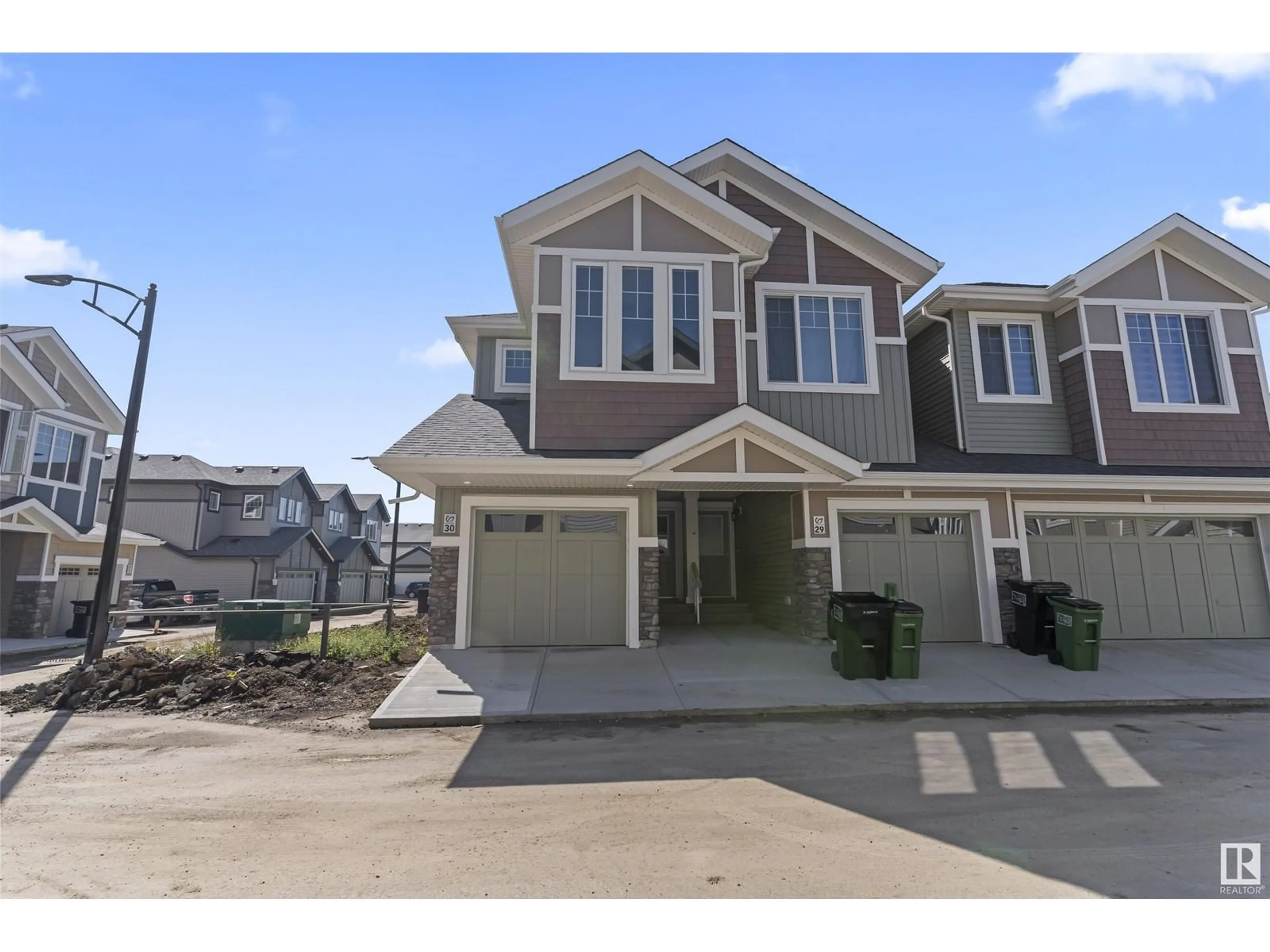 A pic from exterior of the house or condo for #30 740 Daniels Way SW, Edmonton Alberta T6W5N1