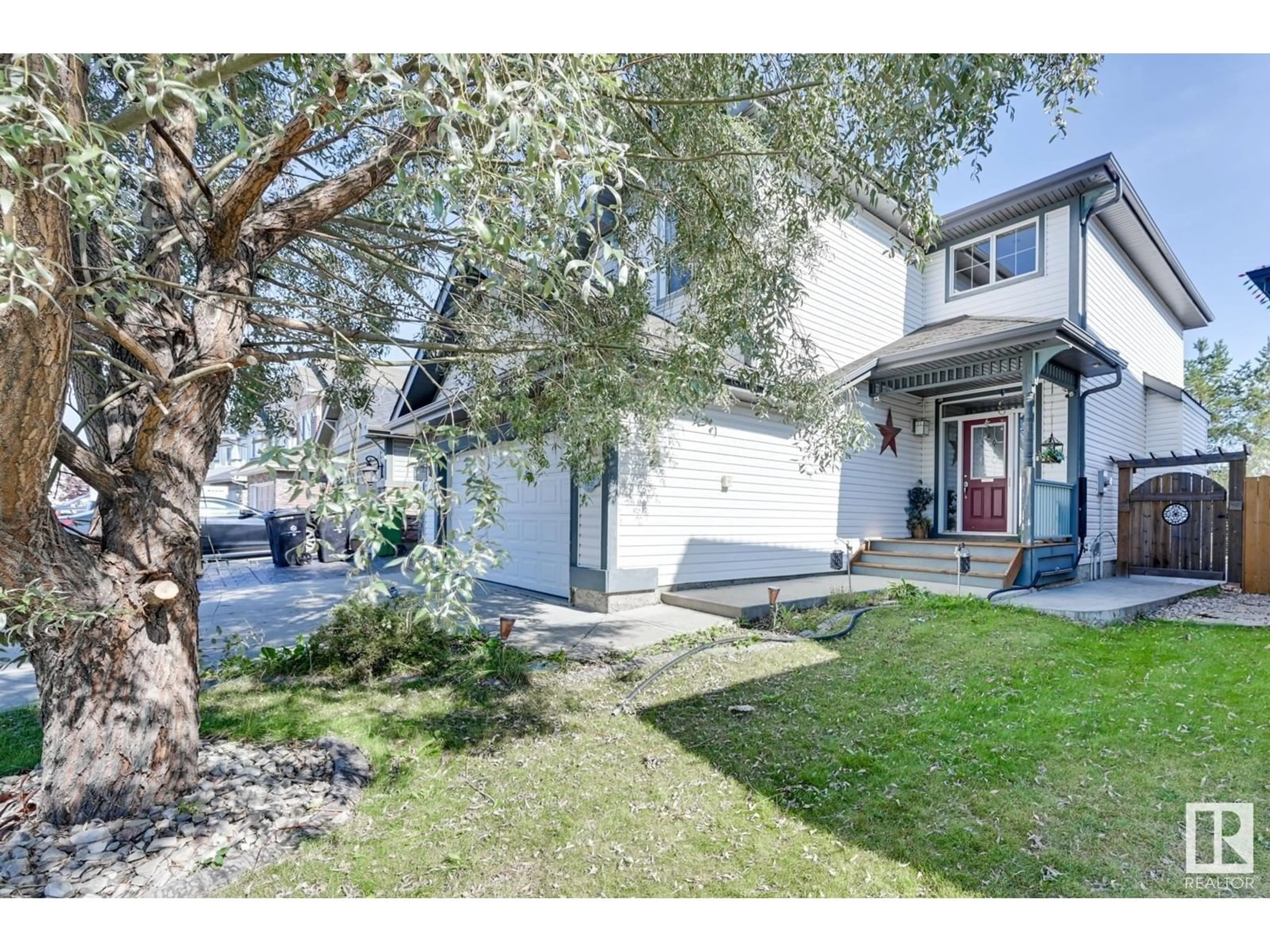 Frontside or backside of a home for 84 BECKER CR, Fort Saskatchewan Alberta T8L0C2