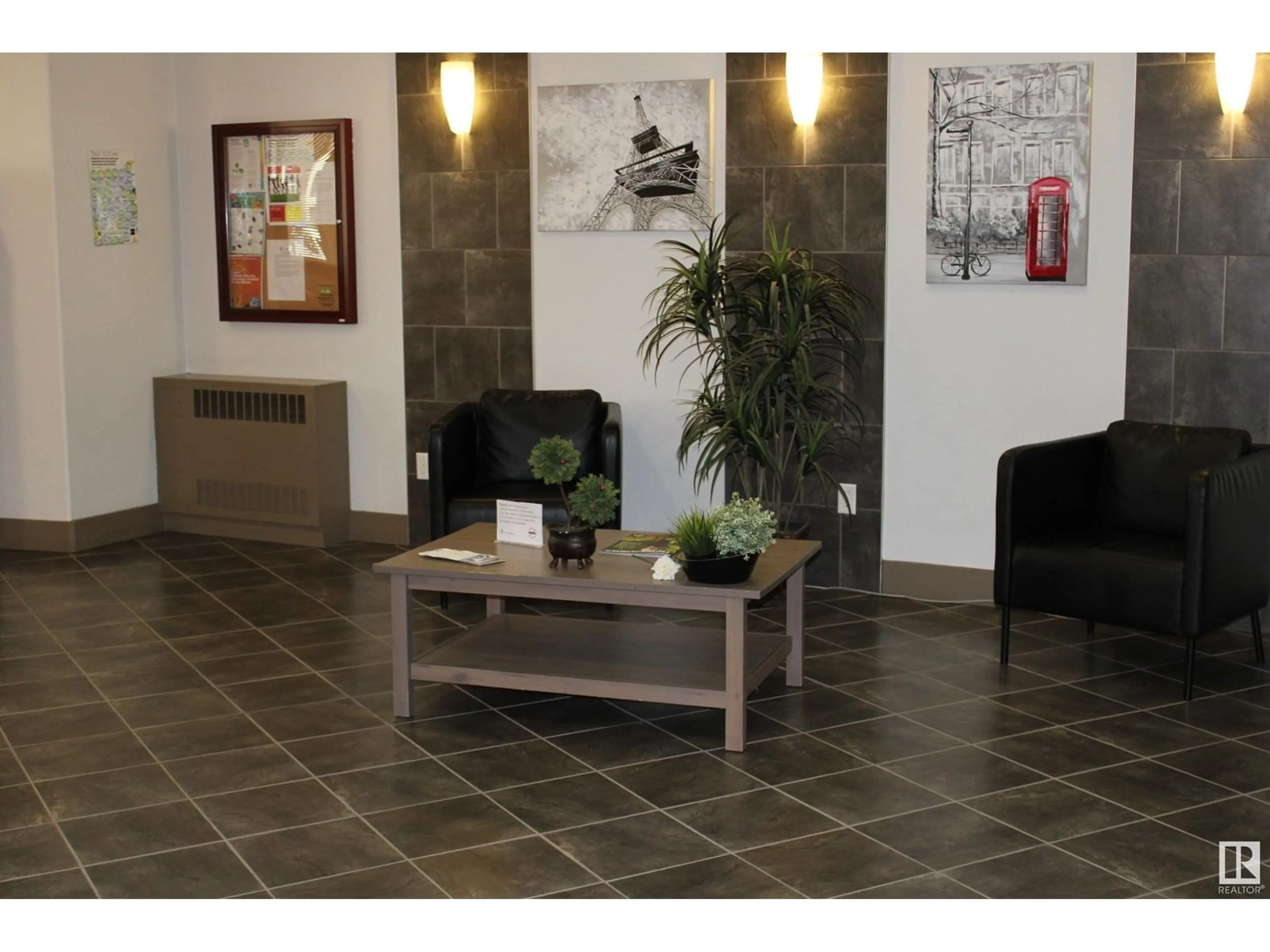 Indoor lobby for #139 7825 71 ST NW, Edmonton Alberta T6B3R9