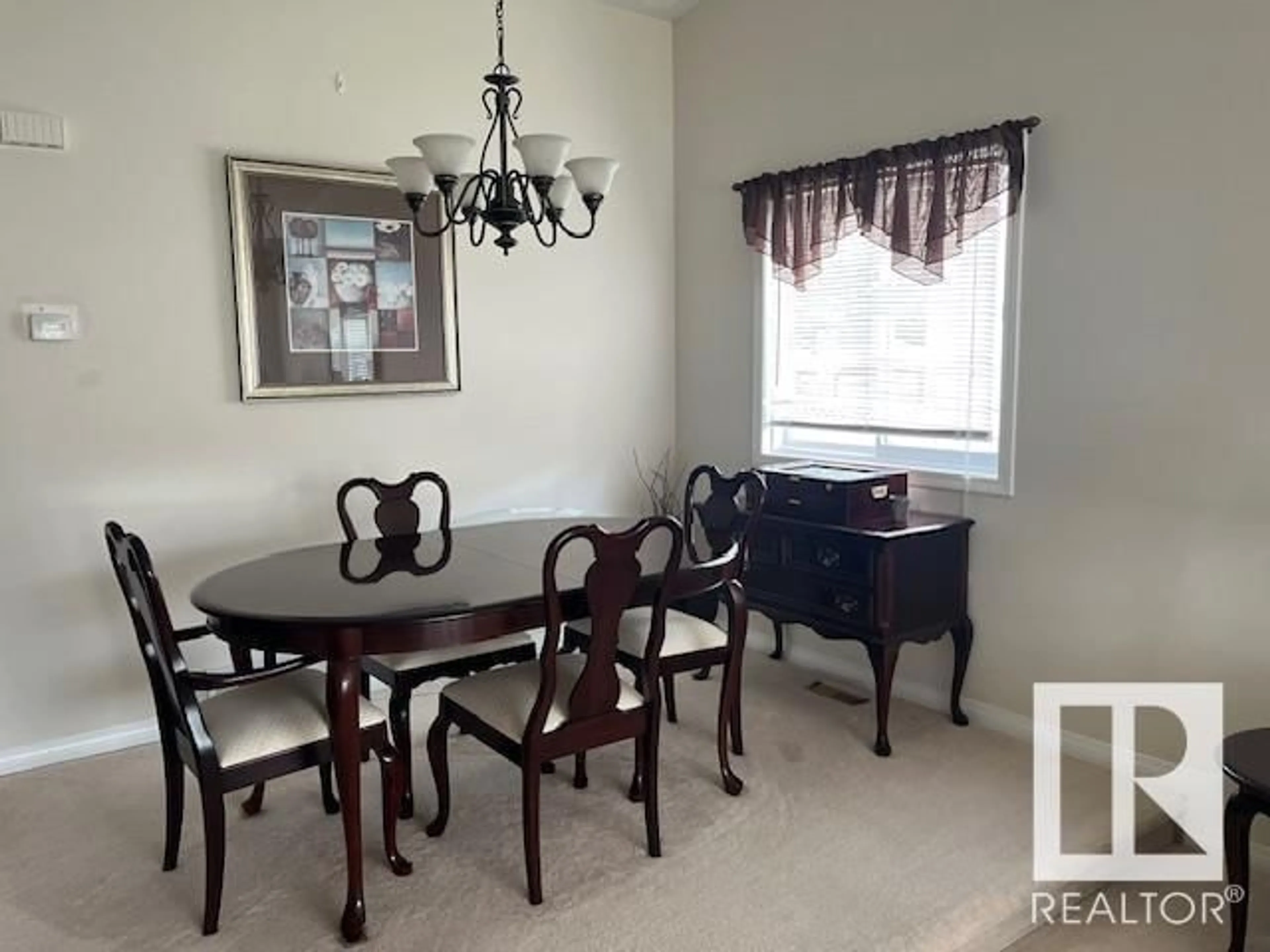 Dining room for 4607 Champagne DR, Athabasca Town Alberta T9S1J5