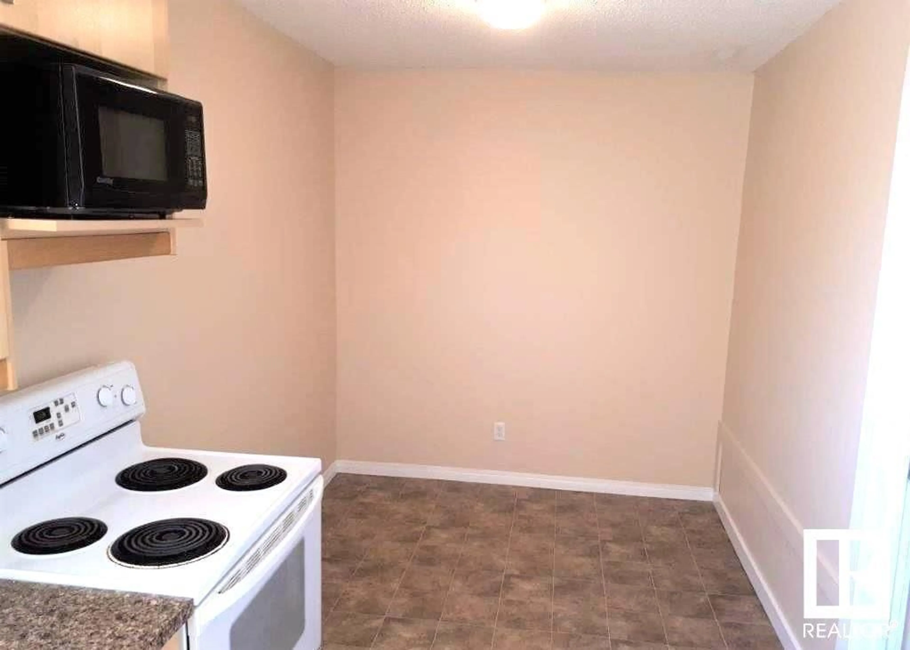 A pic of a room for 4408 49 AV, Bonnyville Town Alberta T9N1G9