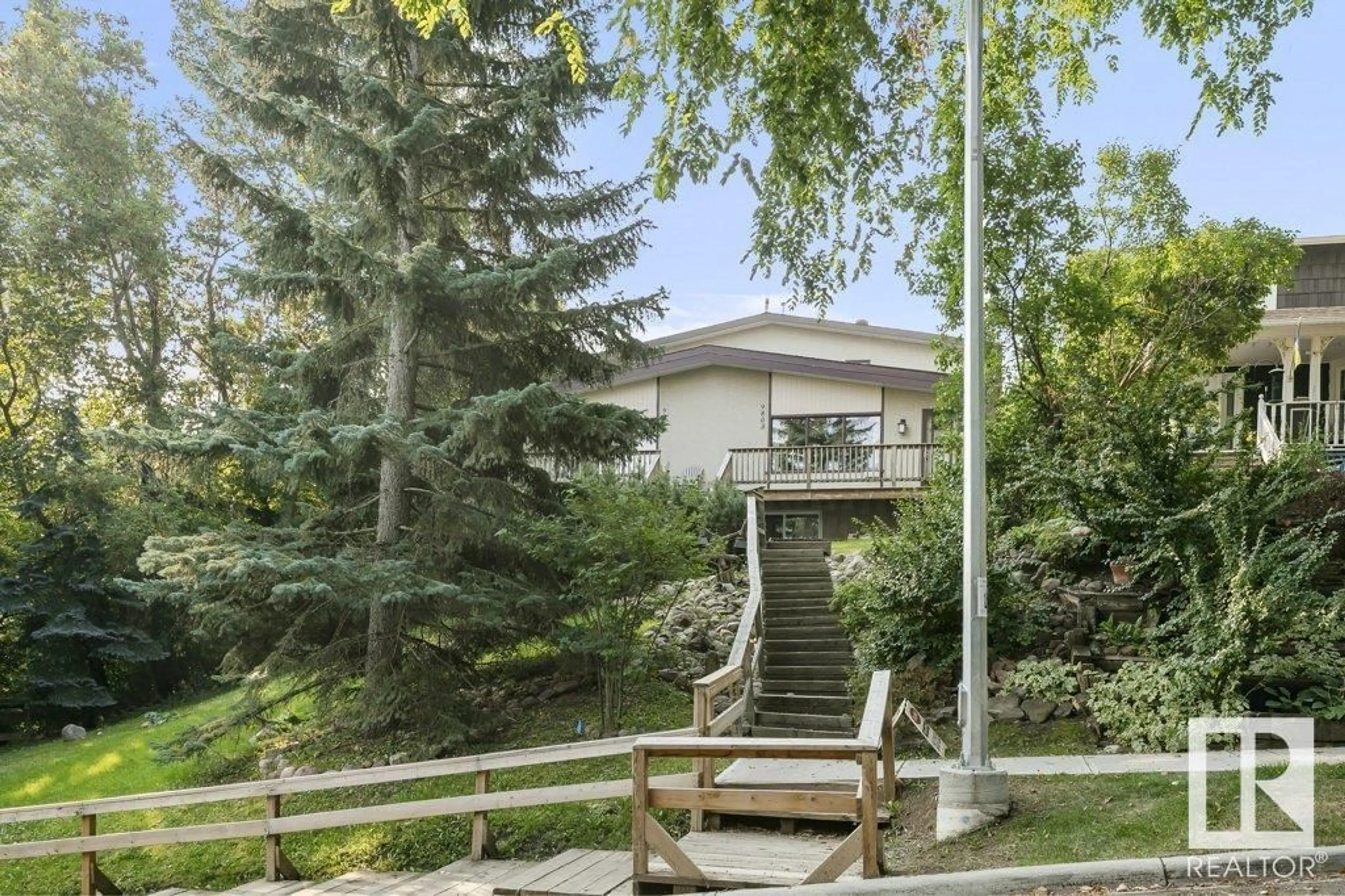 A pic from exterior of the house or condo, cottage for 9803 92 AV NW, Edmonton Alberta T6E2V4