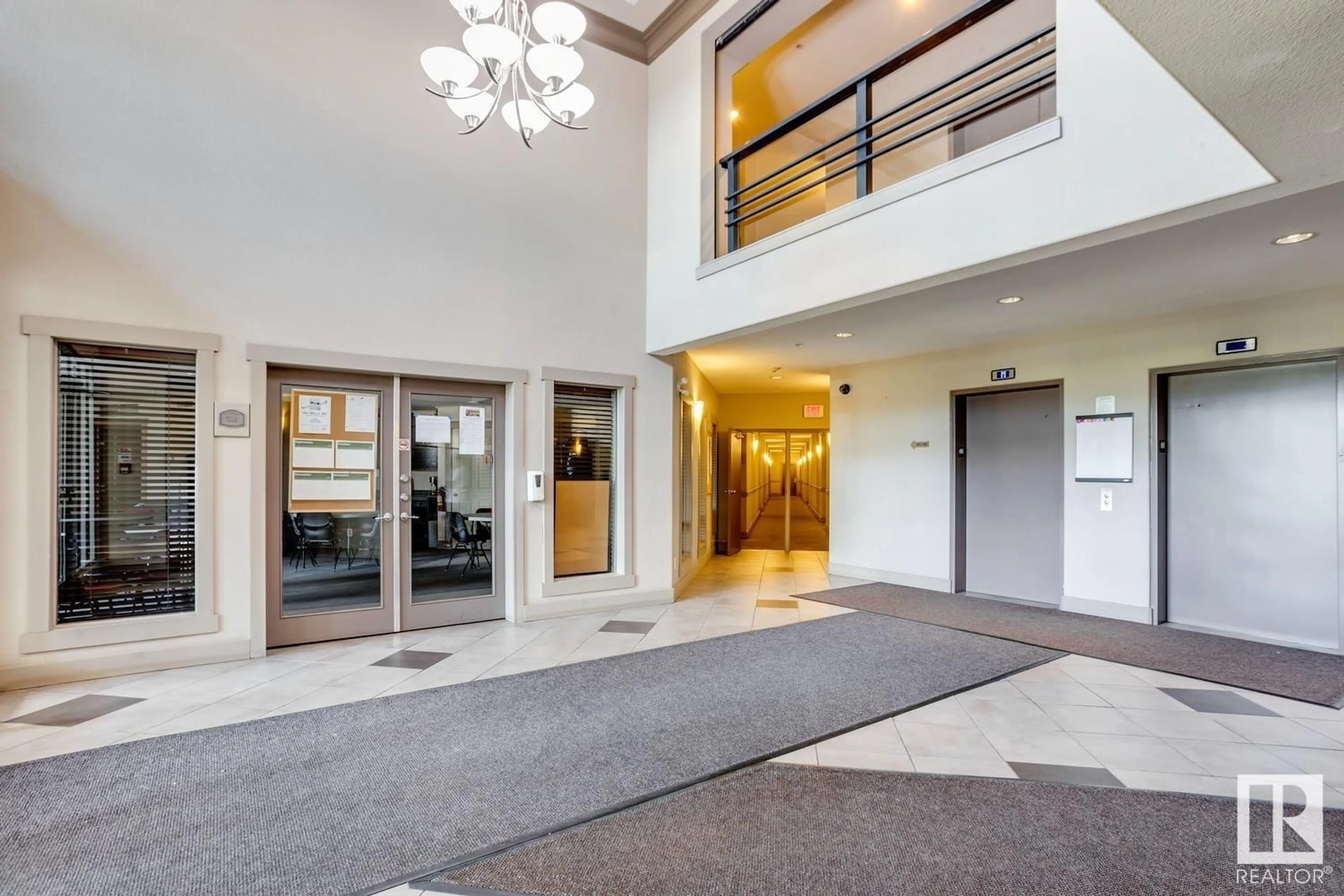 Indoor foyer, cement floor for #434 16035 132 ST NW, Edmonton Alberta T6V0B4