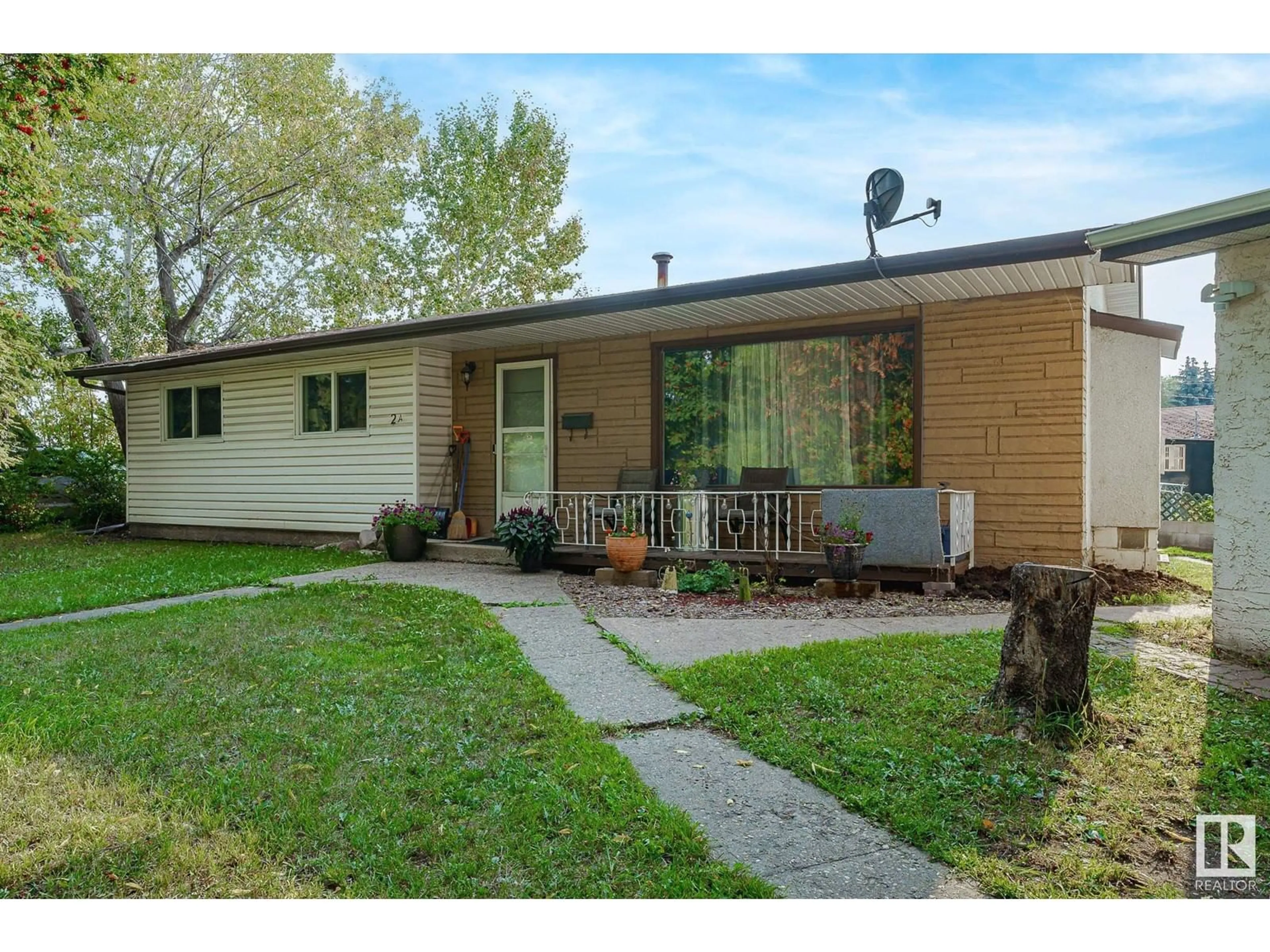 Frontside or backside of a home, cottage for 2A ST VITAL AV, St. Albert Alberta T8N1K1