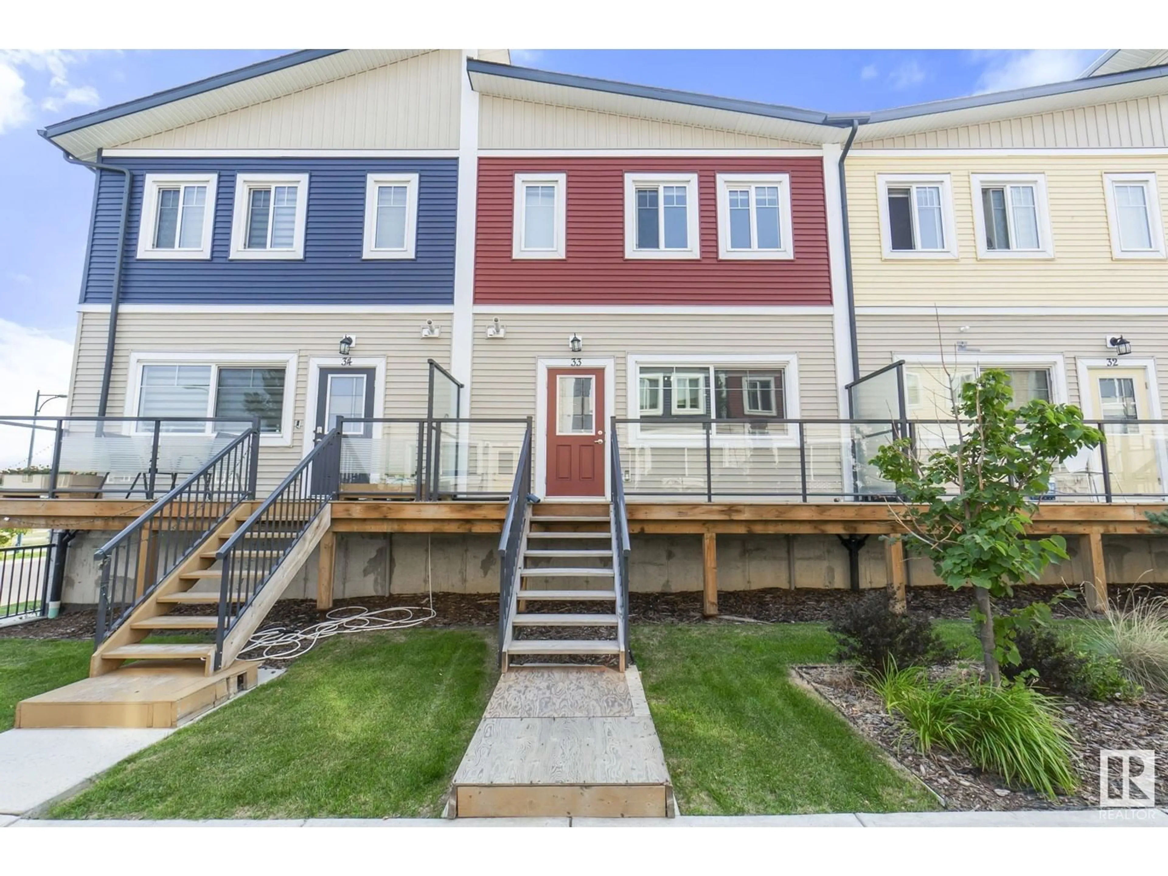 A pic from exterior of the house or condo for #33 2803 14 AV NW, Edmonton Alberta T6T2K4