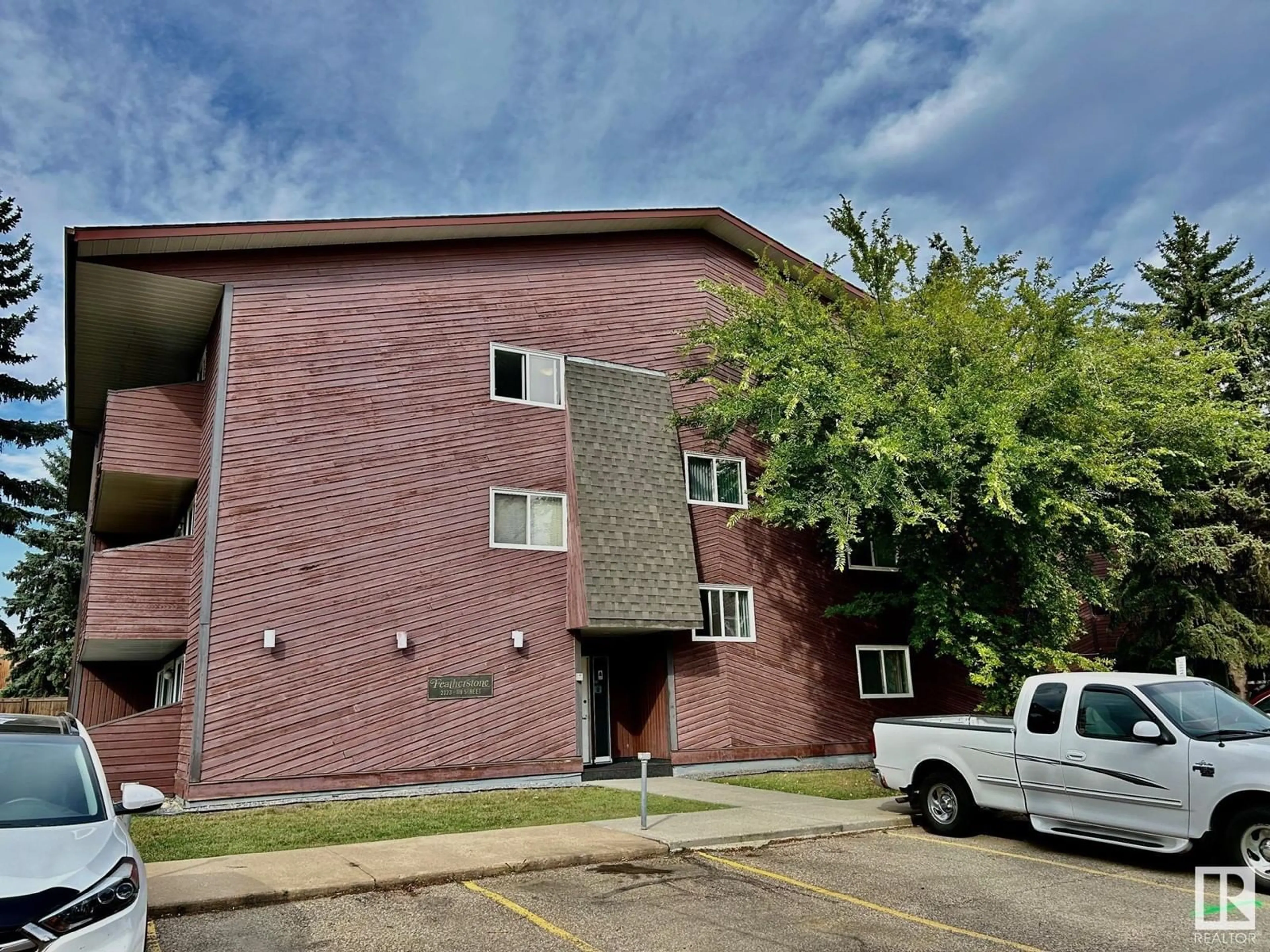 A pic from exterior of the house or condo, the front or back of building for #318 2323 119 ST NW NW, Edmonton Alberta T6J4E2