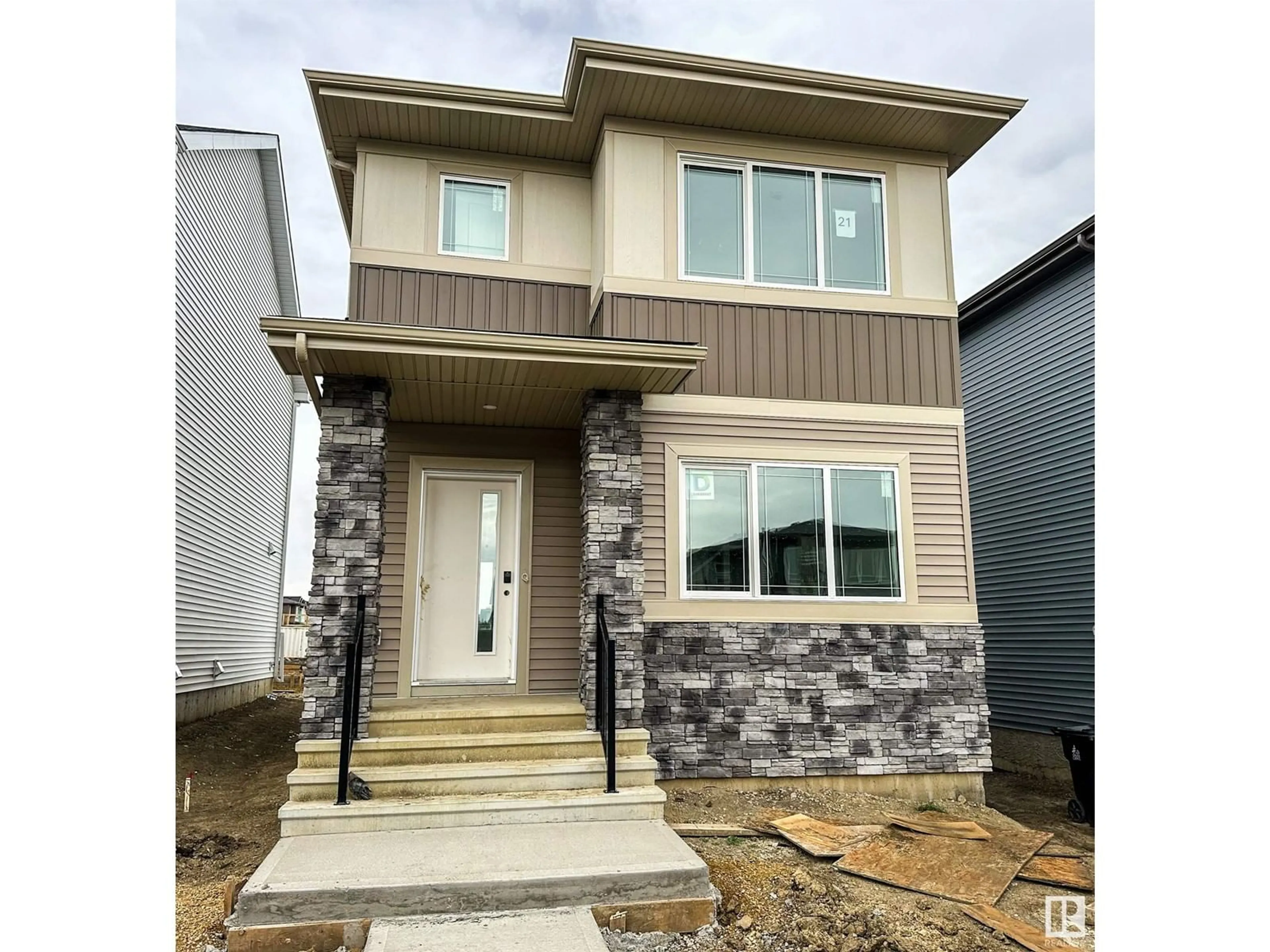 Frontside or backside of a home for 21 EMERALD WY, Spruce Grove Alberta T7X2Y4