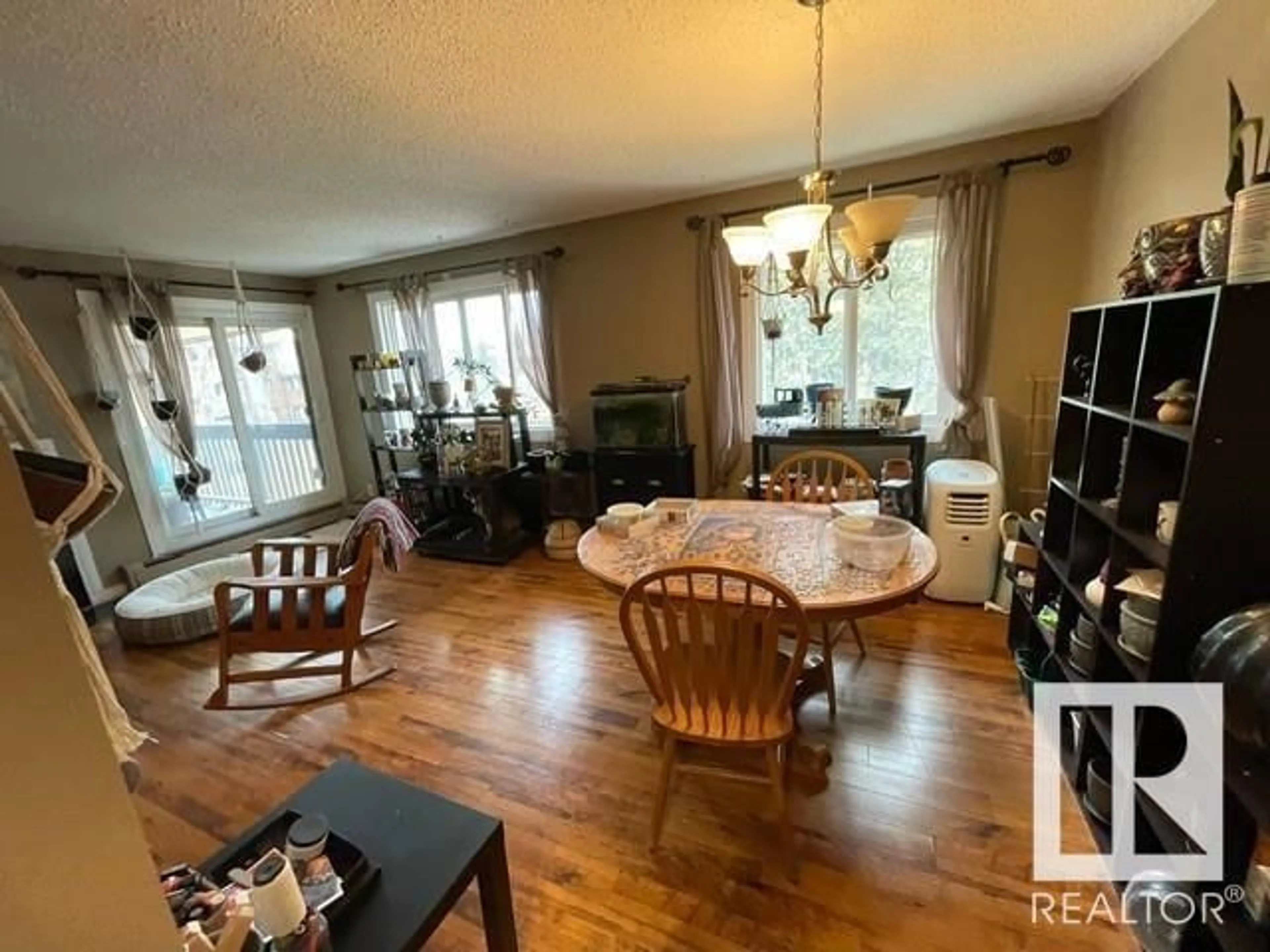 Dining room, wood floors, cottage for #208 14803 51 AV NW, Edmonton Alberta T6H5G4