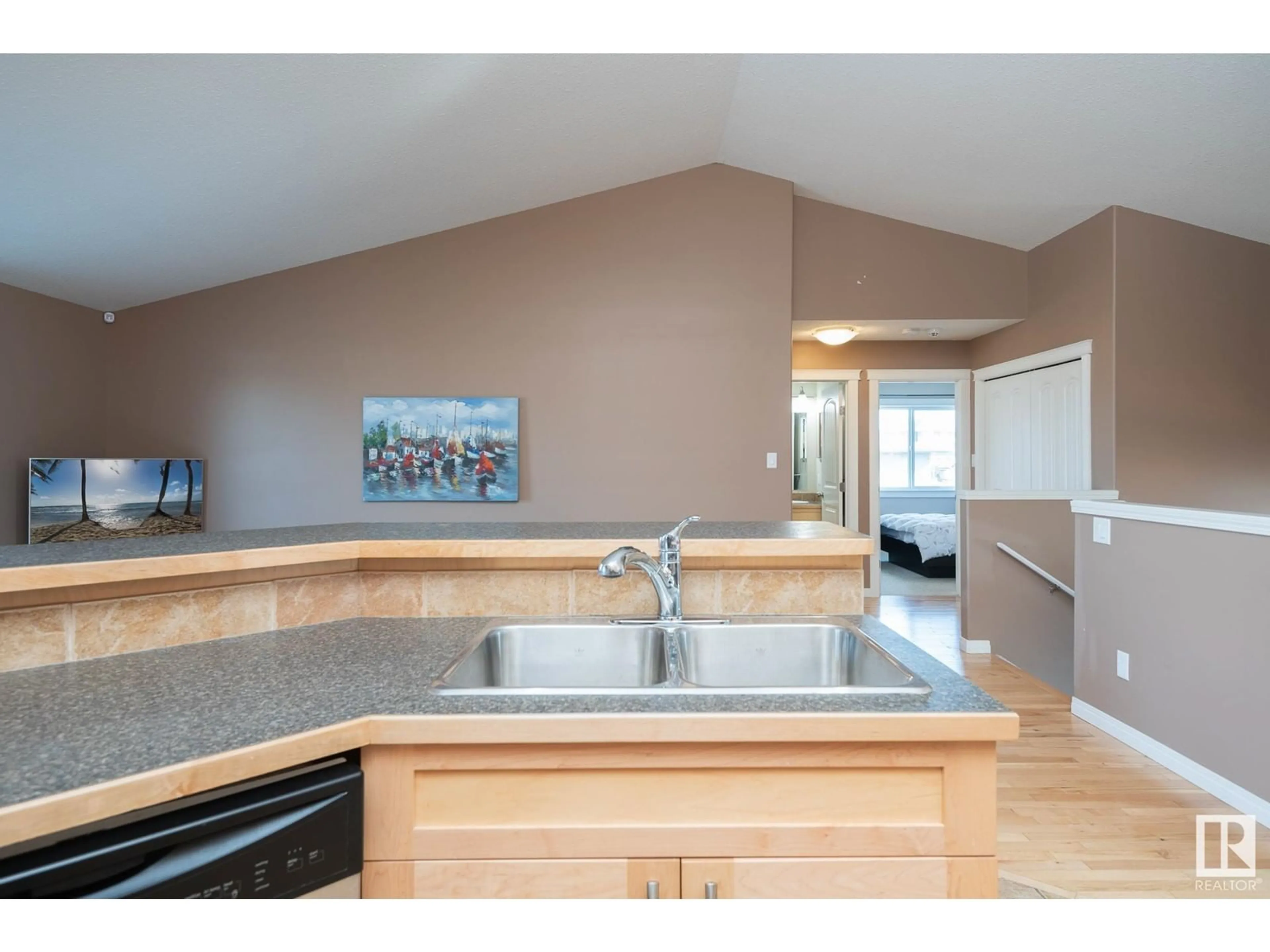 Open concept kitchen for 506 LAKEWOOD CL, Cold Lake Alberta T9M0E9