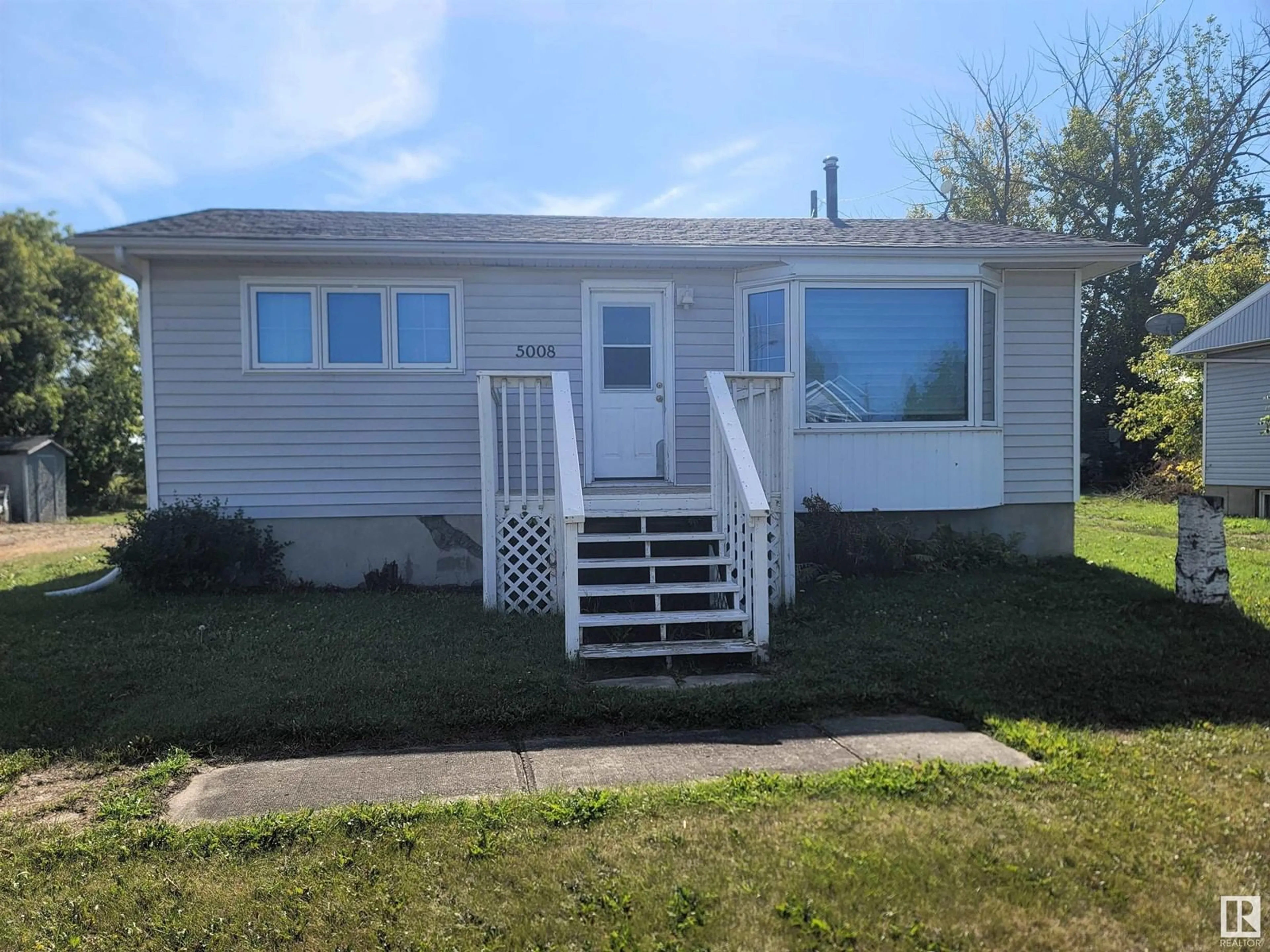 Frontside or backside of a home, cottage for 5008 48 Ave, Fort Kent Alberta T0A1H0