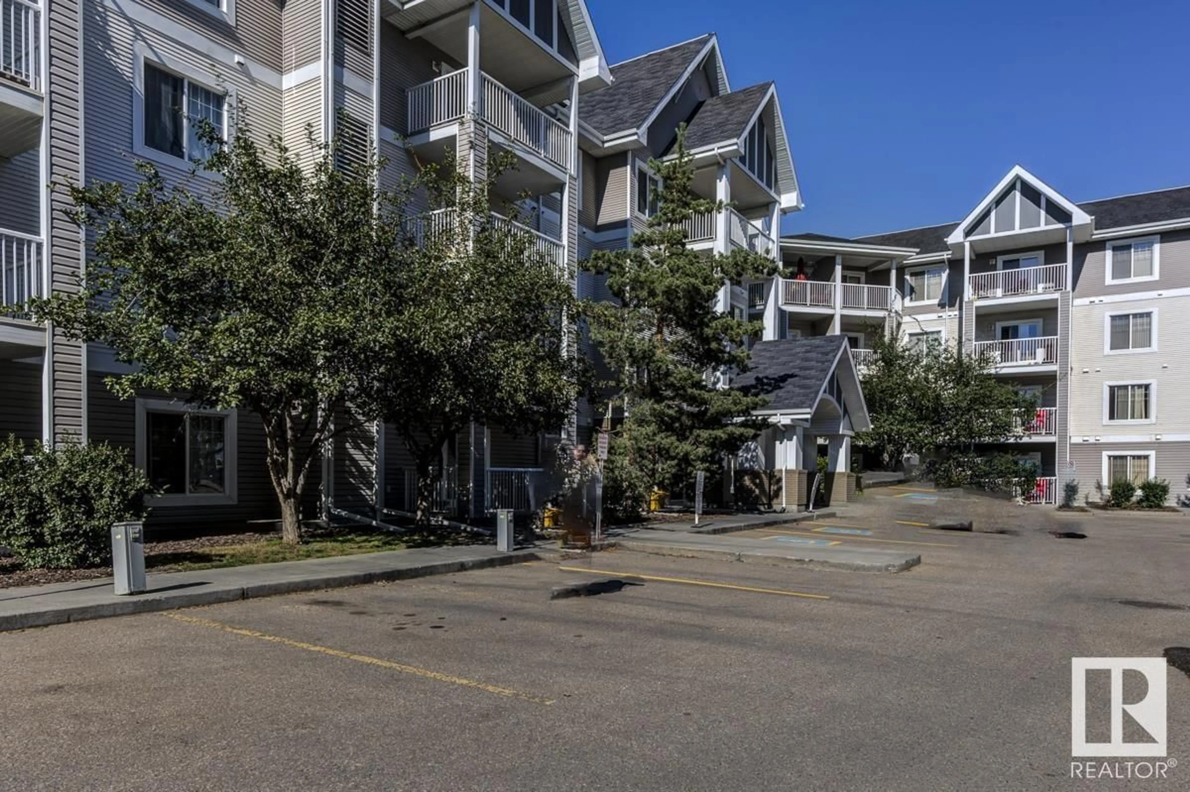 A pic from exterior of the house or condo for #207 4407 23 ST NW, Edmonton Alberta T6T0B6