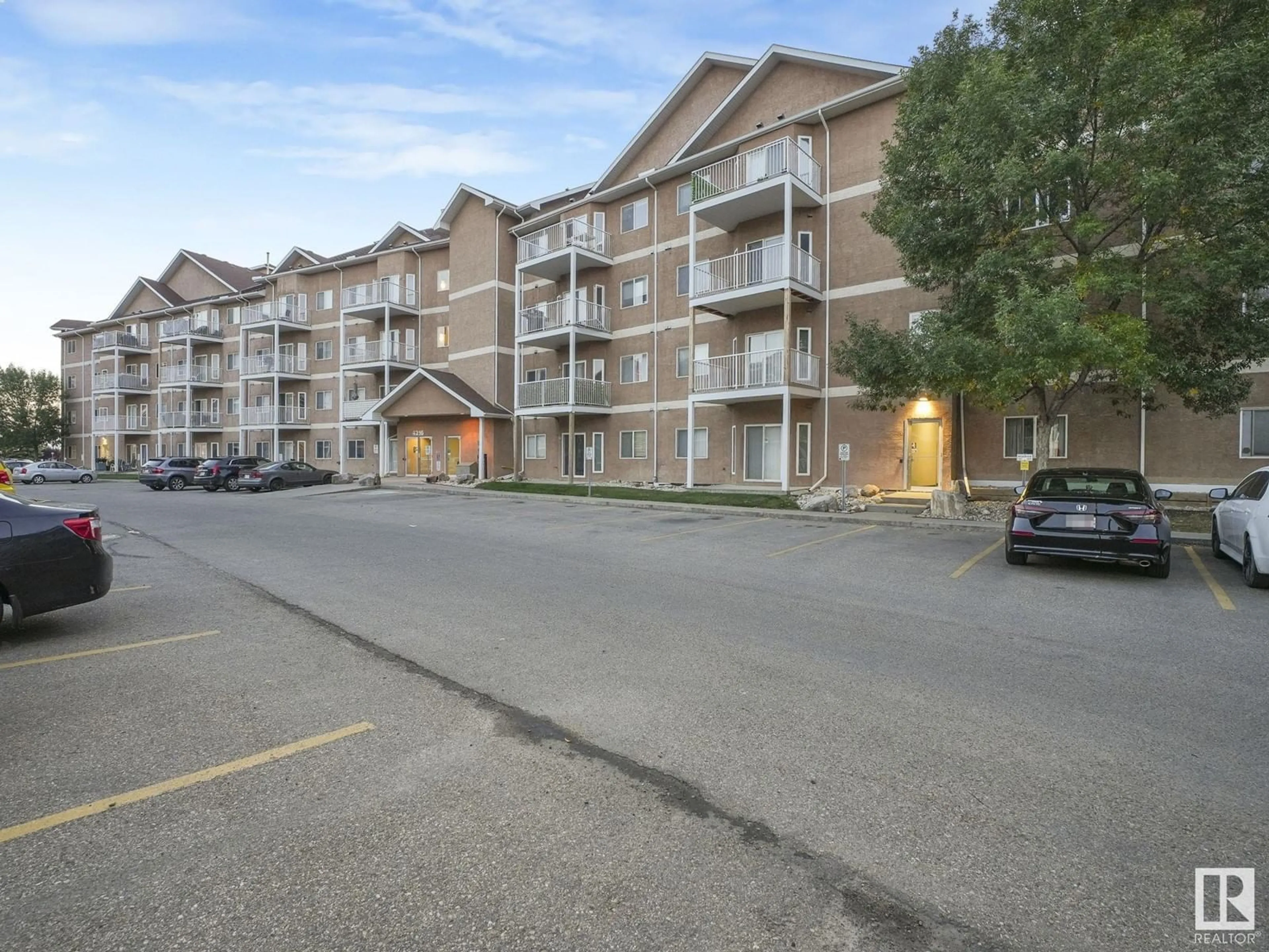 A pic from exterior of the house or condo for #403 4316 139 AV NW, Edmonton Alberta T5Y0L1