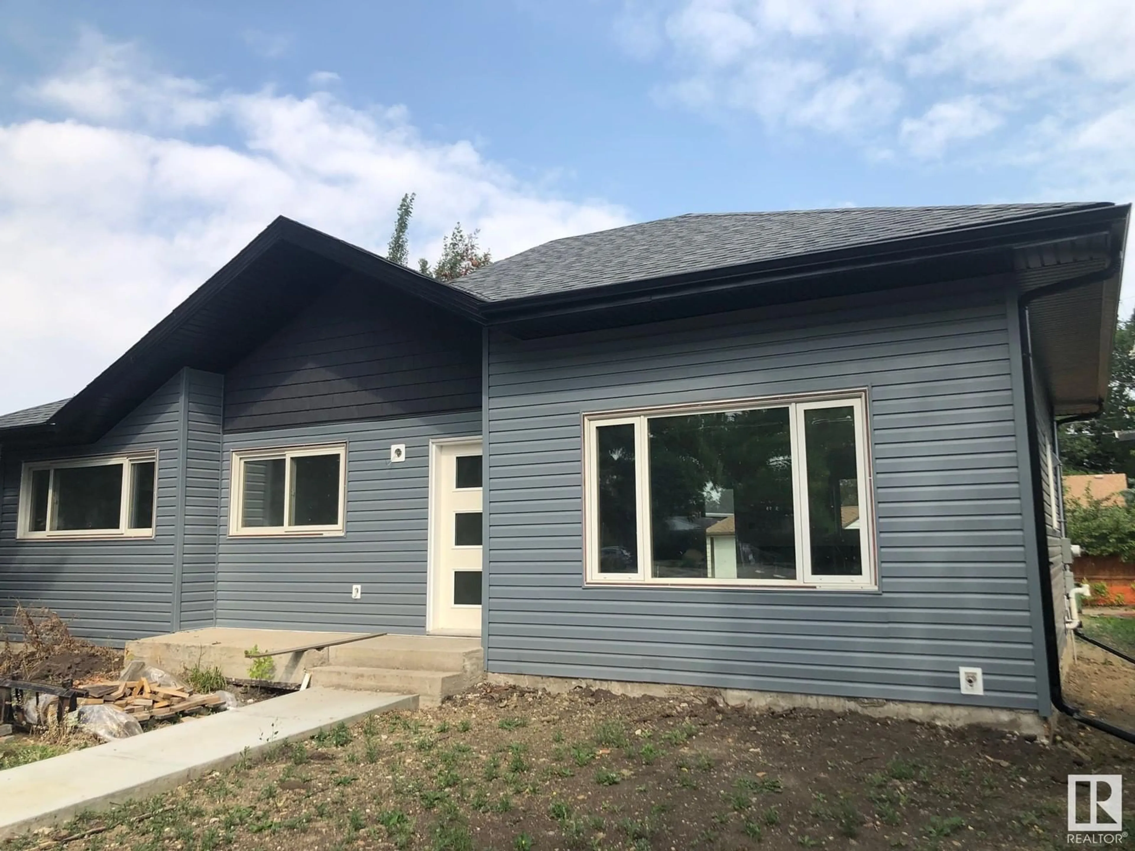 Frontside or backside of a home, cottage for 14712 108 AV NW, Edmonton Alberta T5N1H2