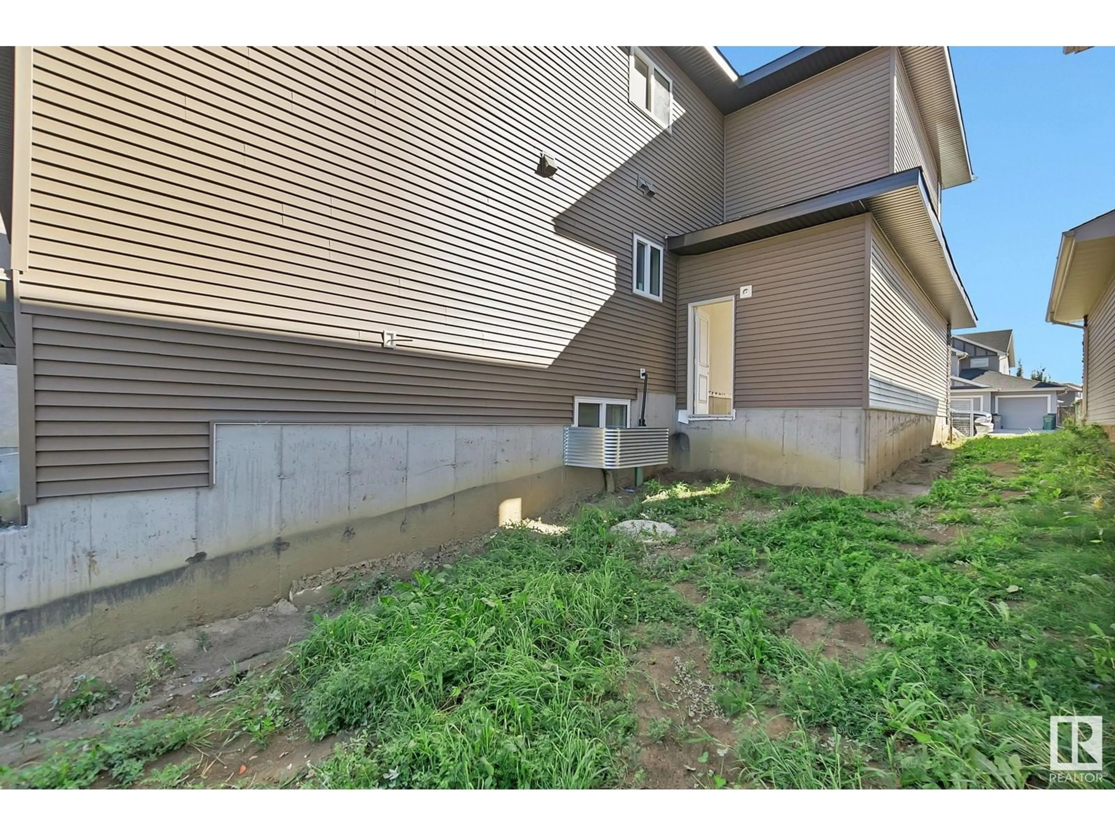 A pic from exterior of the house or condo, the street view for 4404 TRIOMPHE CL, Beaumont Alberta T4X2B4