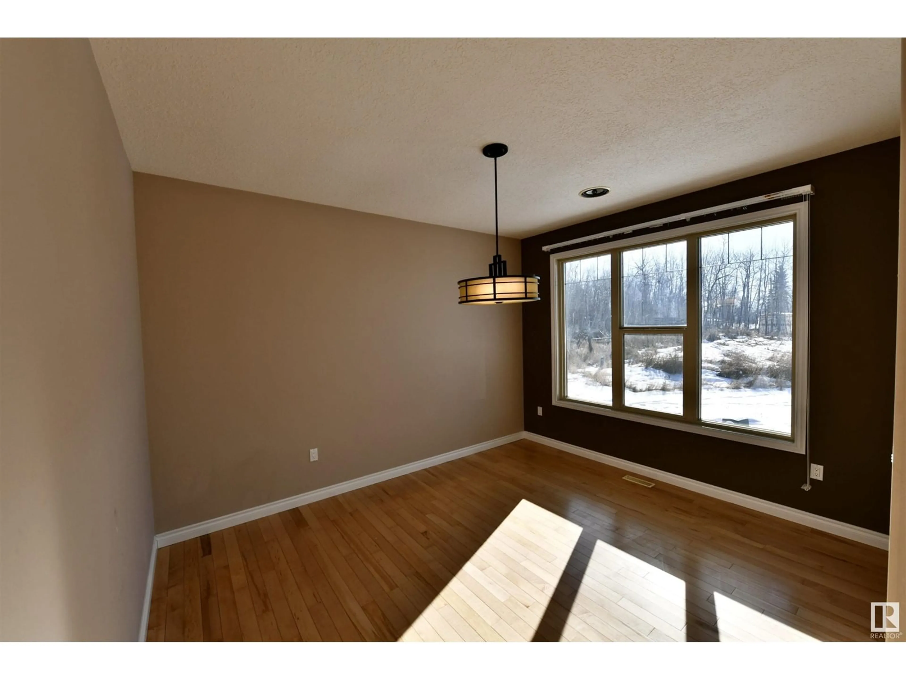 Dining room, wood floors, cottage for 9416 TWP RD 591A, Rural St. Paul County Alberta T0A3A0