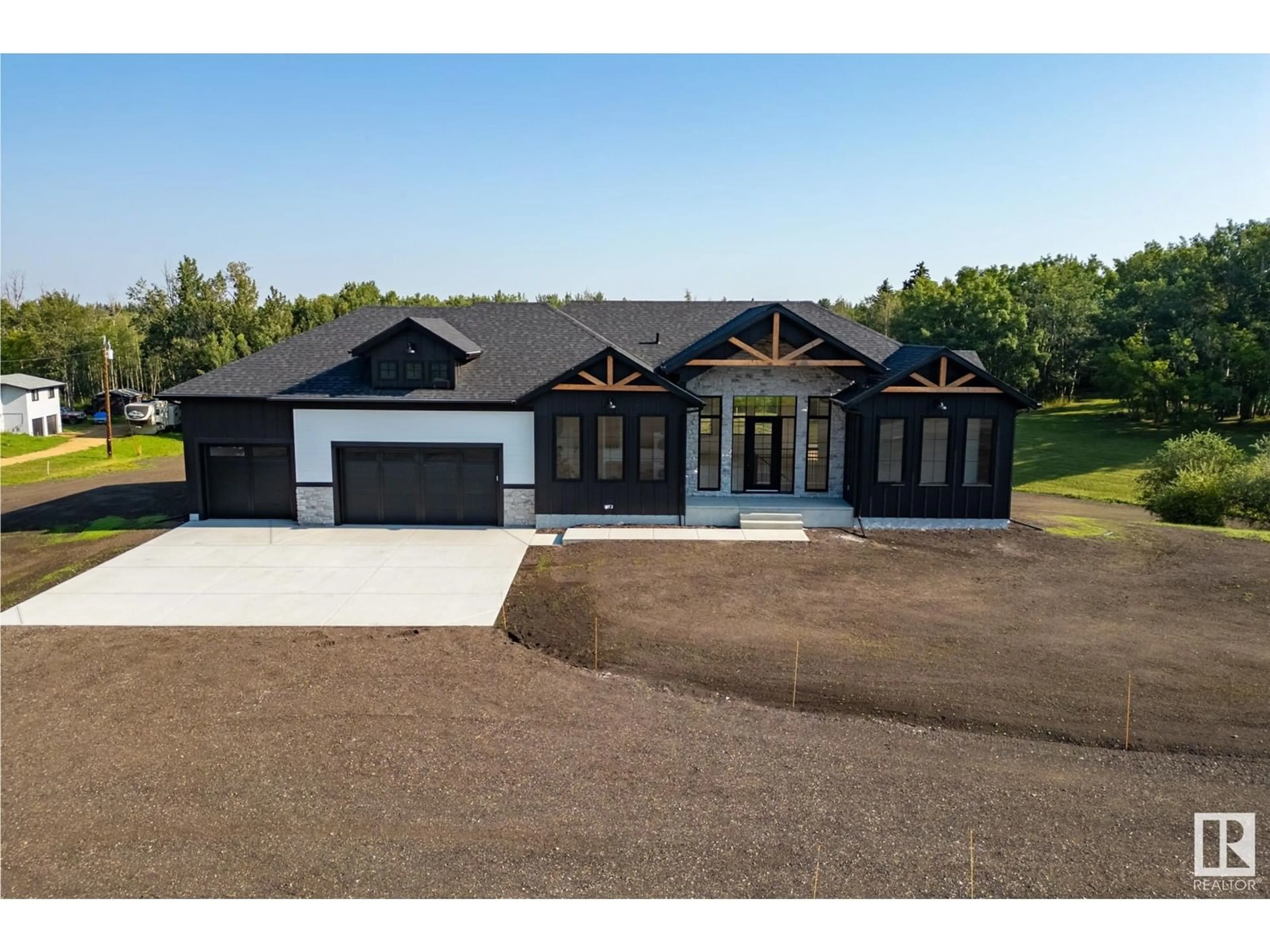 Frontside or backside of a home, cottage for 400 22560 Wye Rd, Rural Strathcona County Alberta T8A4T6