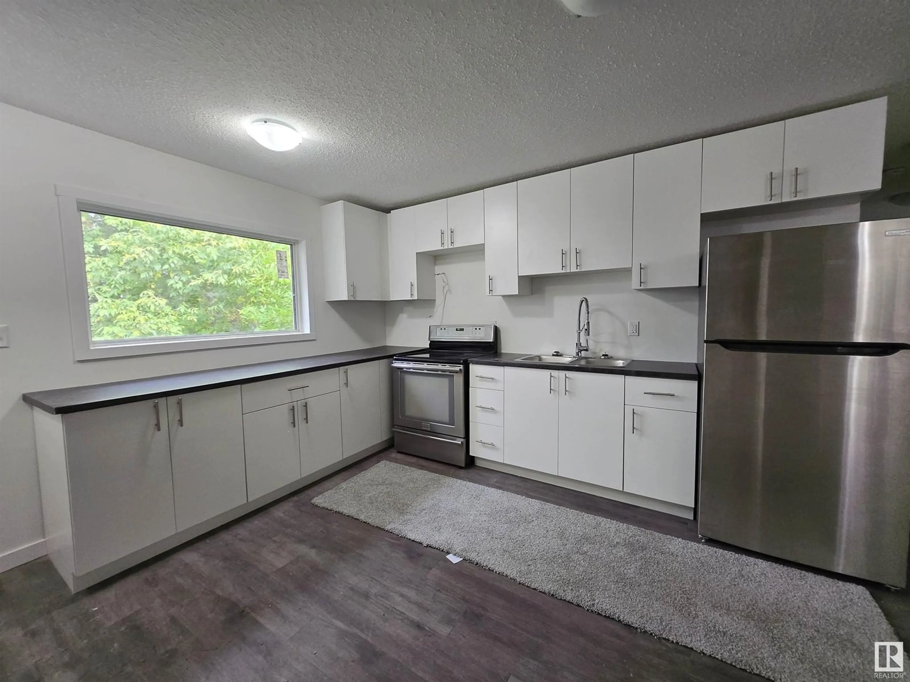 Standard kitchen for 4513 53 AV, Wetaskiwin Alberta T9A0Y3