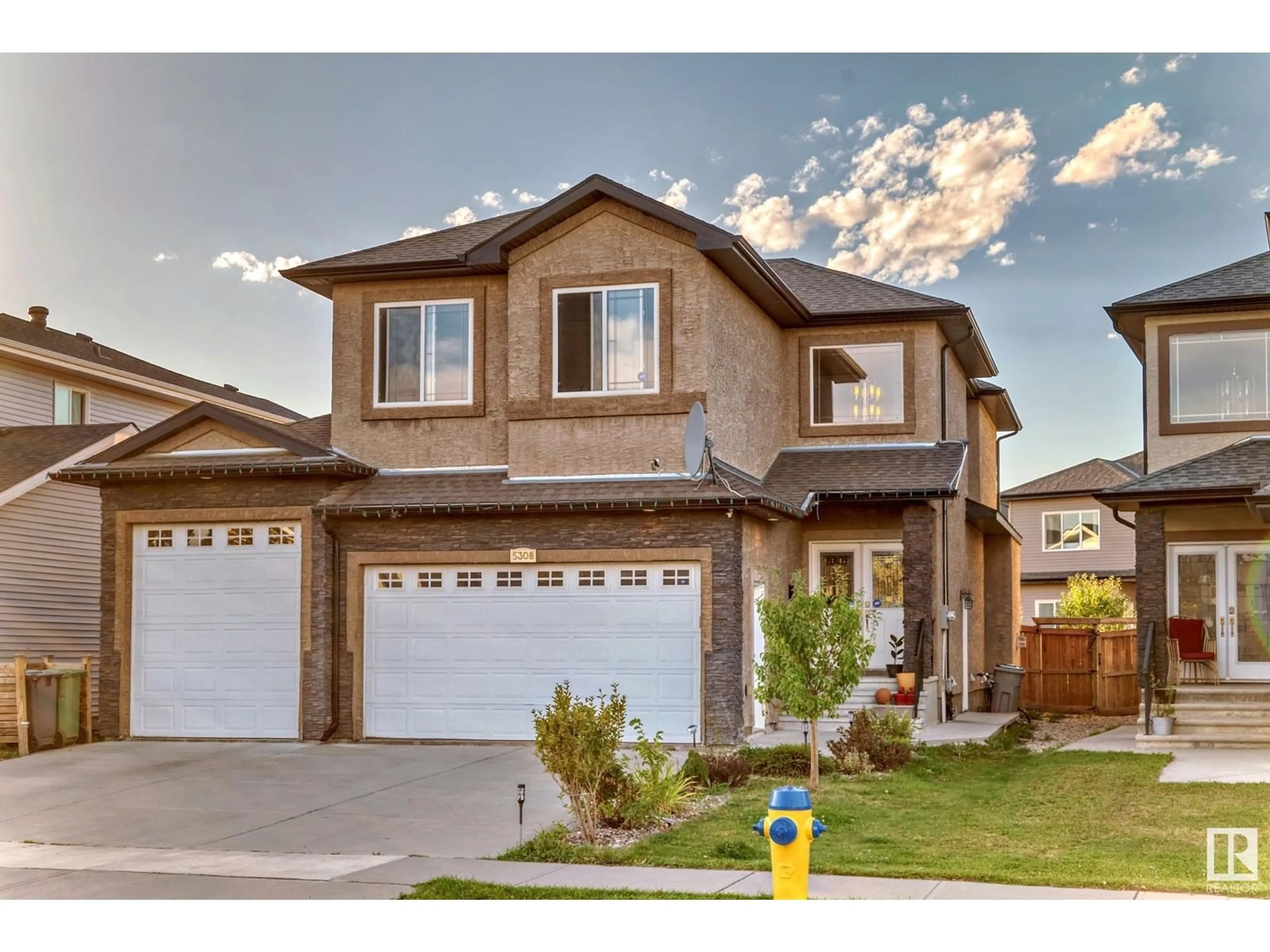 Frontside or backside of a home, the street view for 5308 RUE EAGLEMONT, Beaumont Alberta T4X0H9