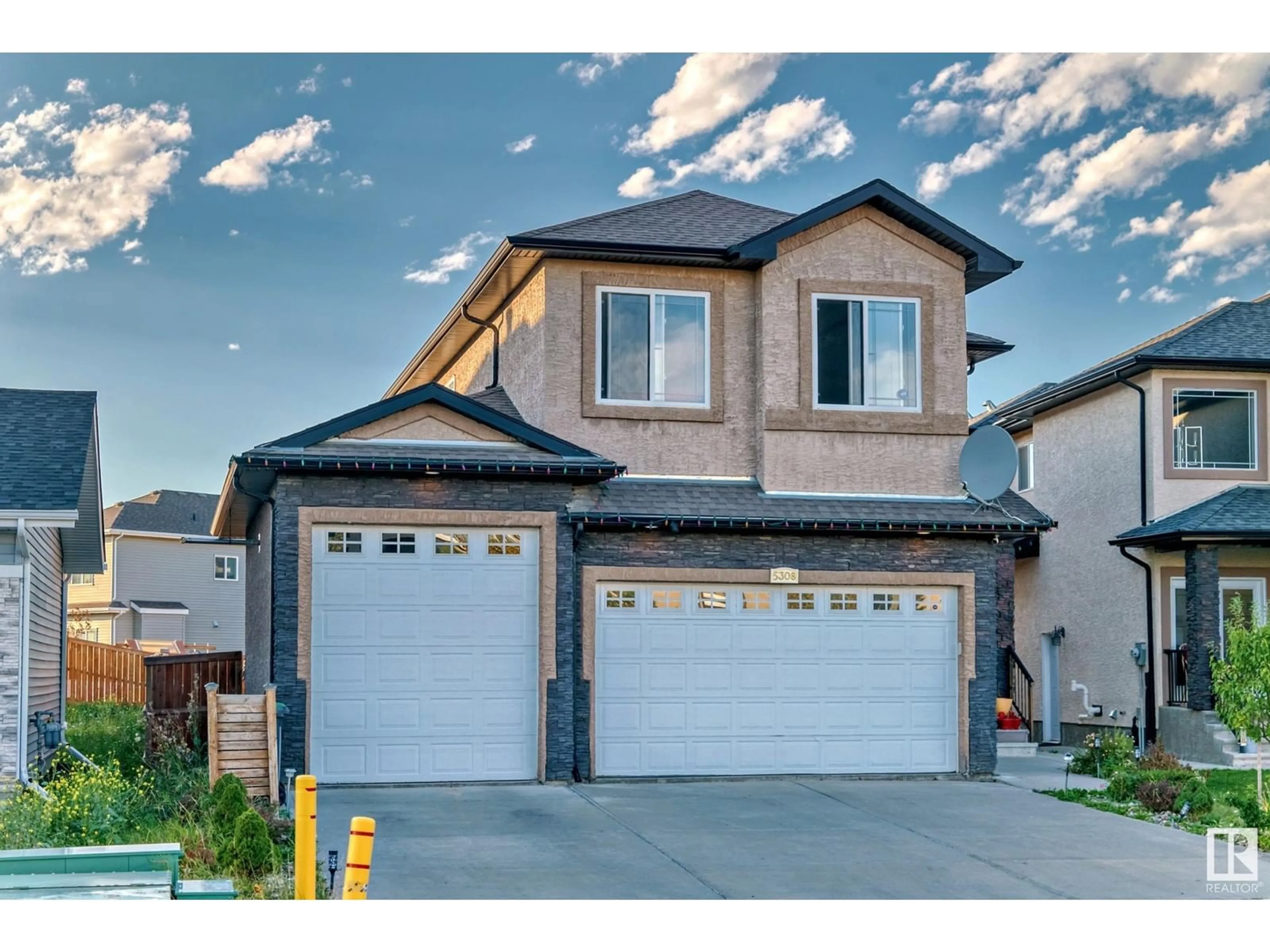 Frontside or backside of a home, the street view for 5308 RUE EAGLEMONT, Beaumont Alberta T4X0H9